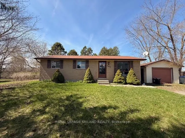Photo 2 of 165 Railway Avenue, Middlesex Centre, Komoka — HOMEH