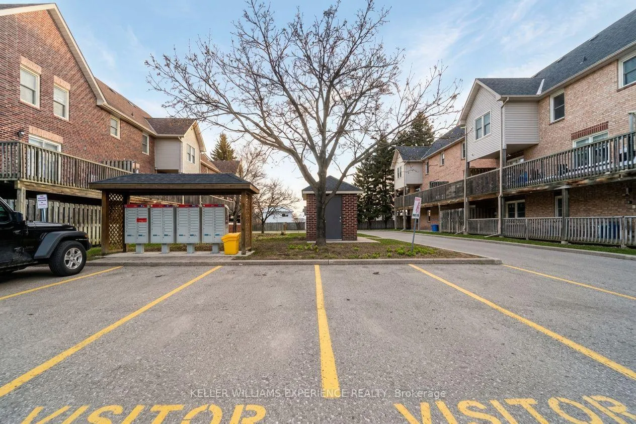 Photo 22 of Unit 34, 119 D'ambrosio Drive, Barrie, Painswick North — HOMEH