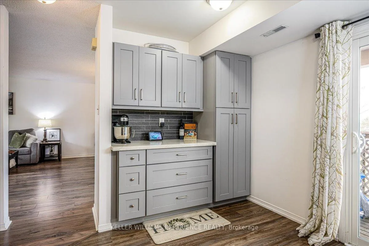 Photo 4 of Unit 34, 119 D'ambrosio Drive, Barrie, Painswick North — HOMEH