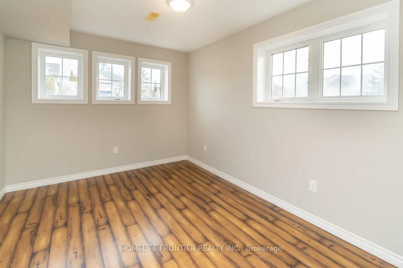Photo 28 of 16 Red Pine Crescent, Wasaga Beach — HOMEH