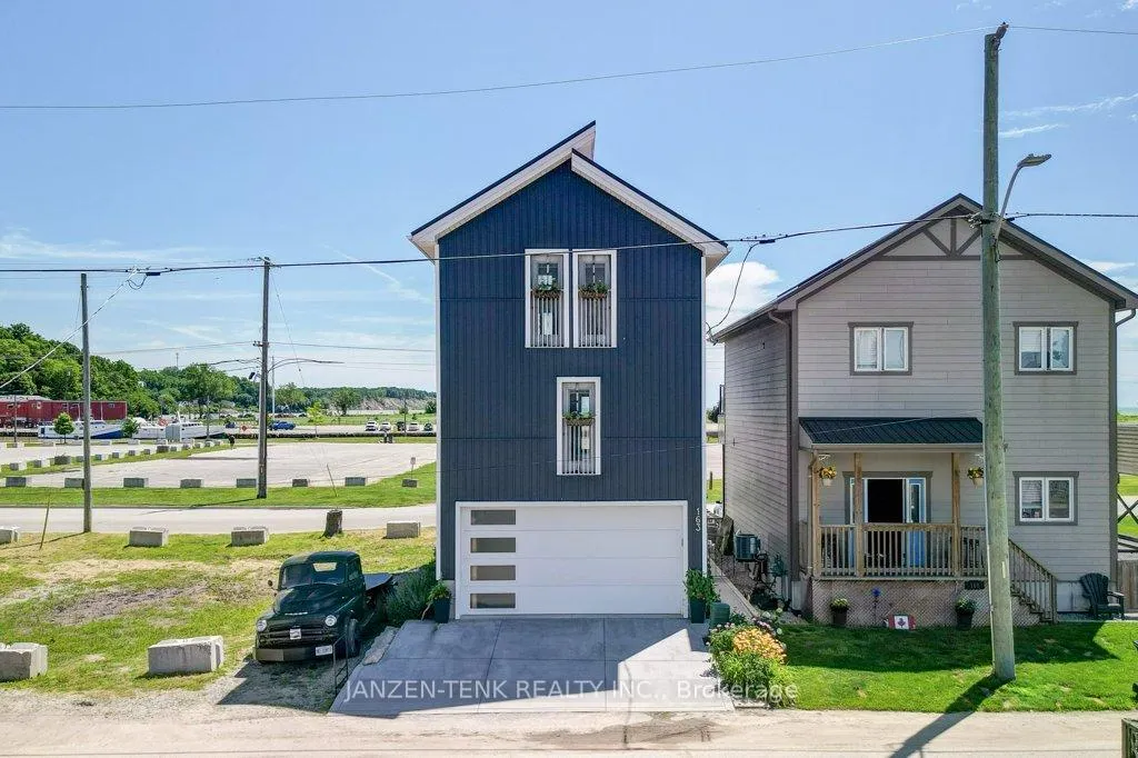 Photo 5 of 163 Maud Street, Central Elgin, Rural Central Elgin — HOMEH