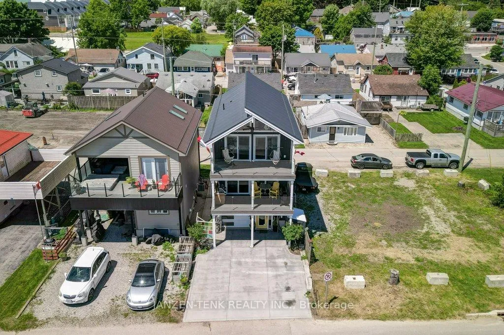 Photo 29 of 163 Maud Street, Central Elgin, Rural Central Elgin — HOMEH