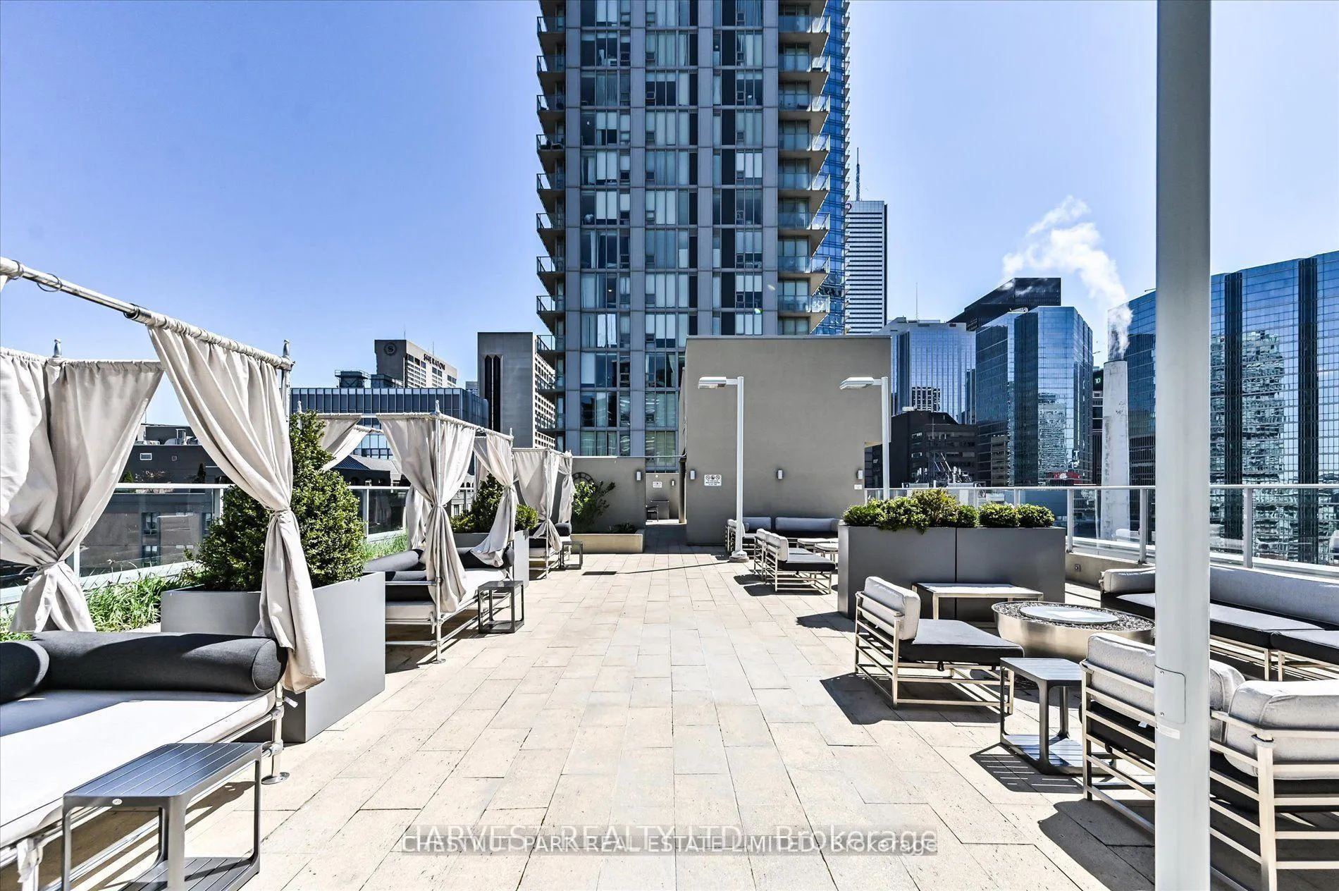 Photo 21 of Unit 708, 21 Nelson Street, Toronto, Waterfront Communities — HOMEH