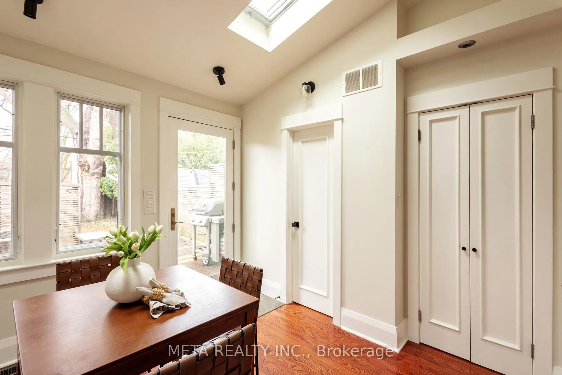 Photo 26 of 176 Gainsborough Road, Toronto, Woodbine Corridor — HOMEH