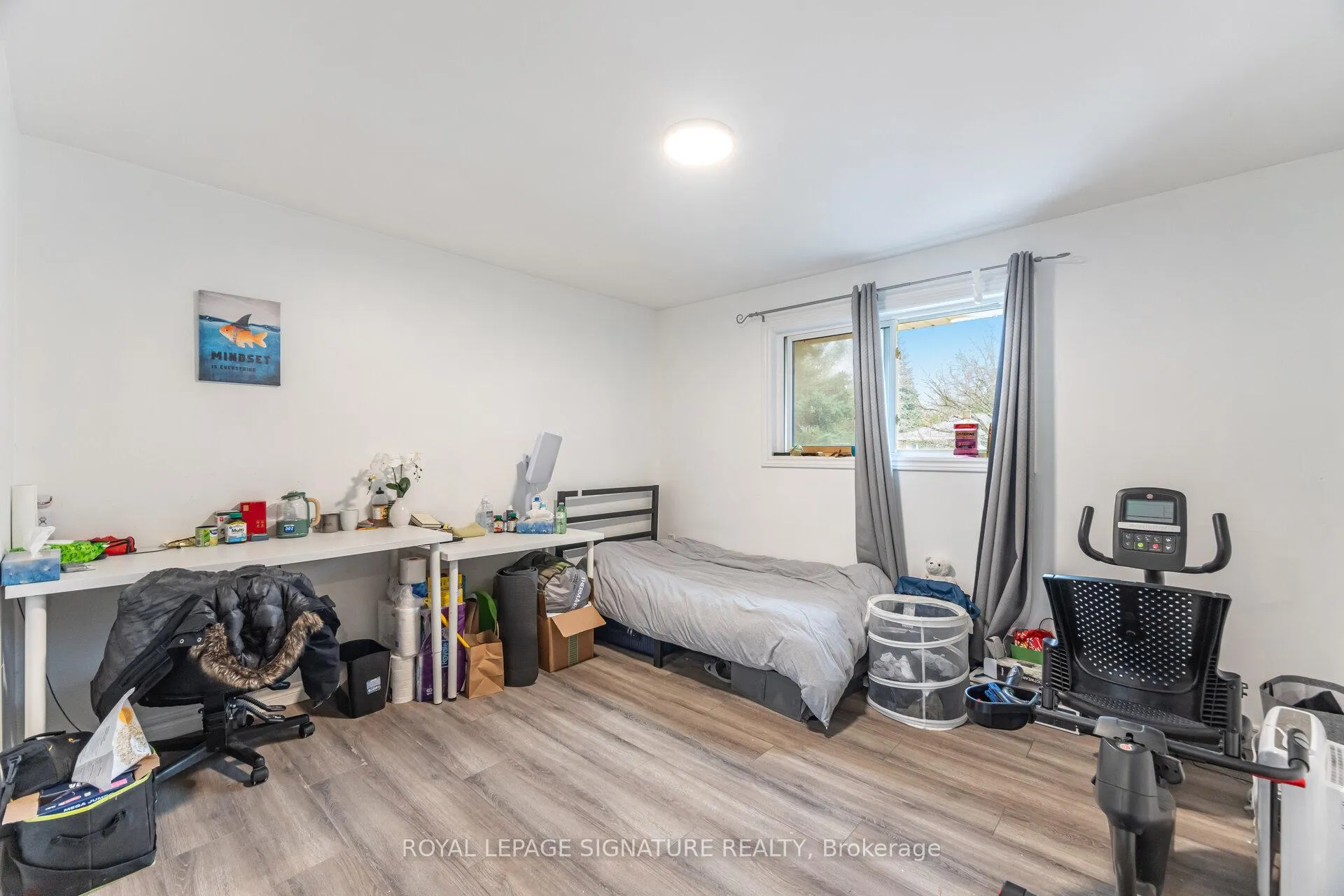 Photo 21 of 406 Tamarack Drive, Waterloo, Lakeshore Village — HOMEH