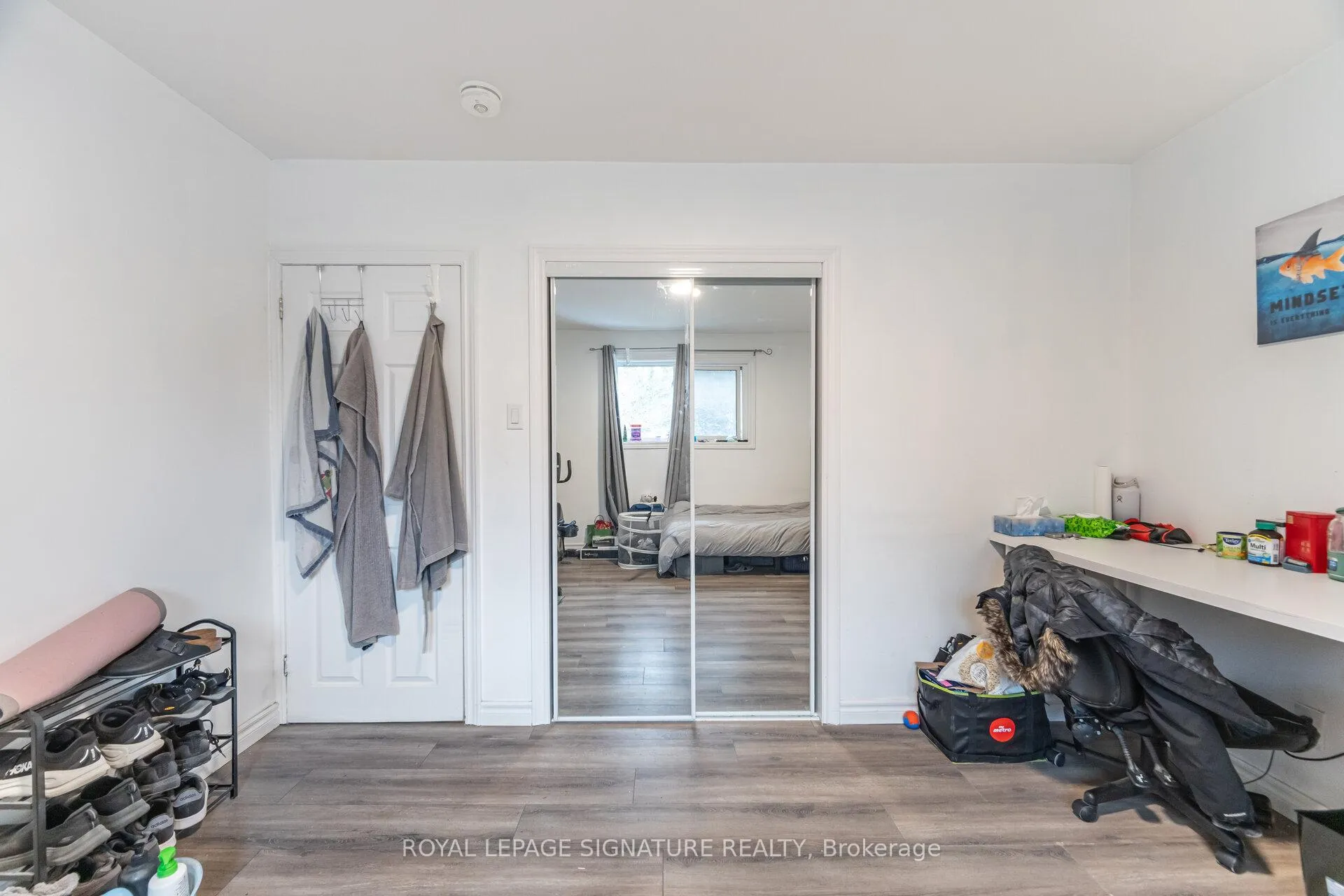 Photo 22 of 406 Tamarack Drive, Waterloo, Lakeshore Village — HOMEH