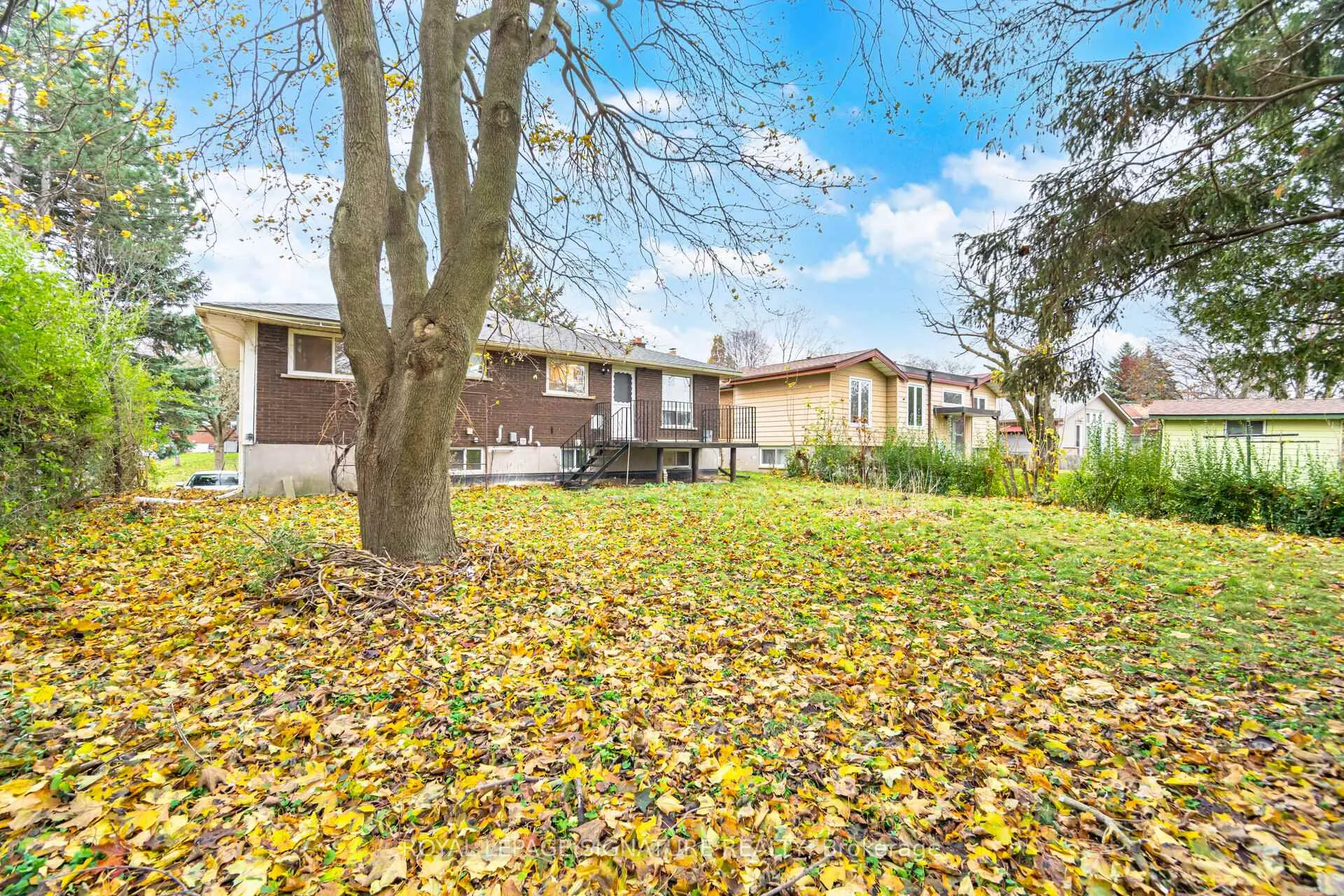 Photo 26 of 406 Tamarack Drive, Waterloo, Lakeshore Village — HOMEH