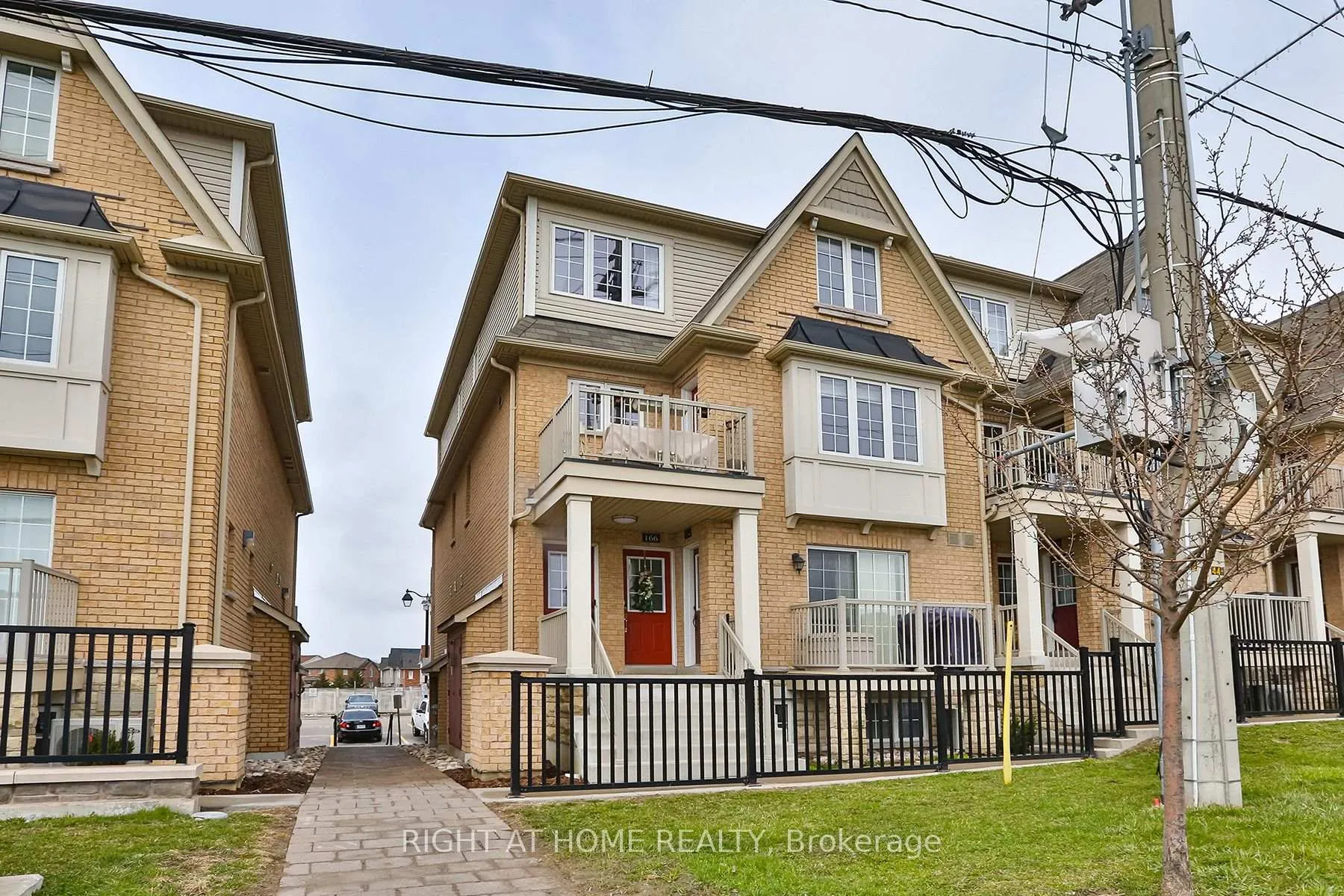 Front of 168 Kingston Road W