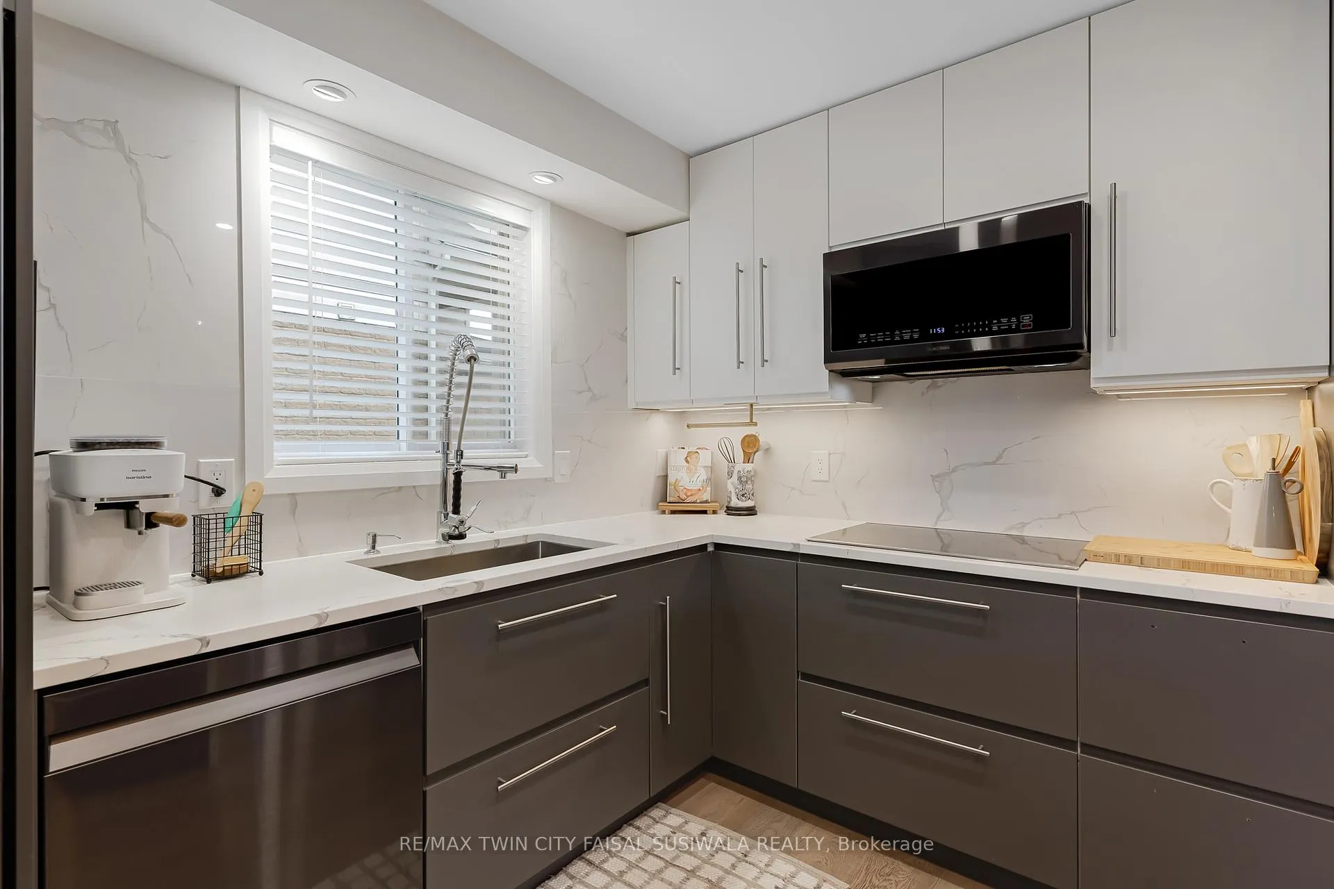 Photo 17 of 115 Sweeney Crescent, Cambridge — HOMEH