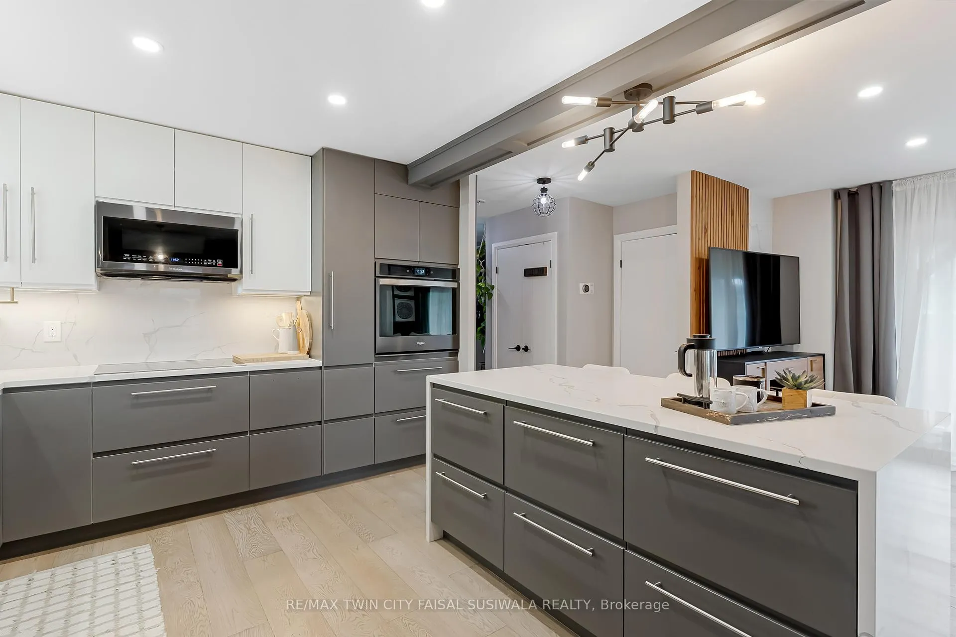 Photo 18 of 115 Sweeney Crescent, Cambridge — HOMEH
