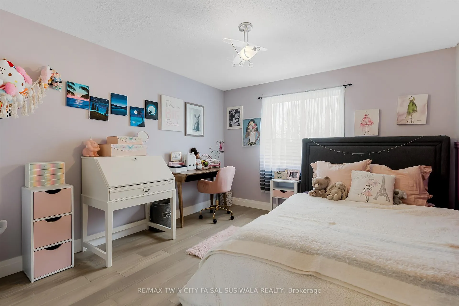 Photo 35 of 115 Sweeney Crescent, Cambridge — HOMEH