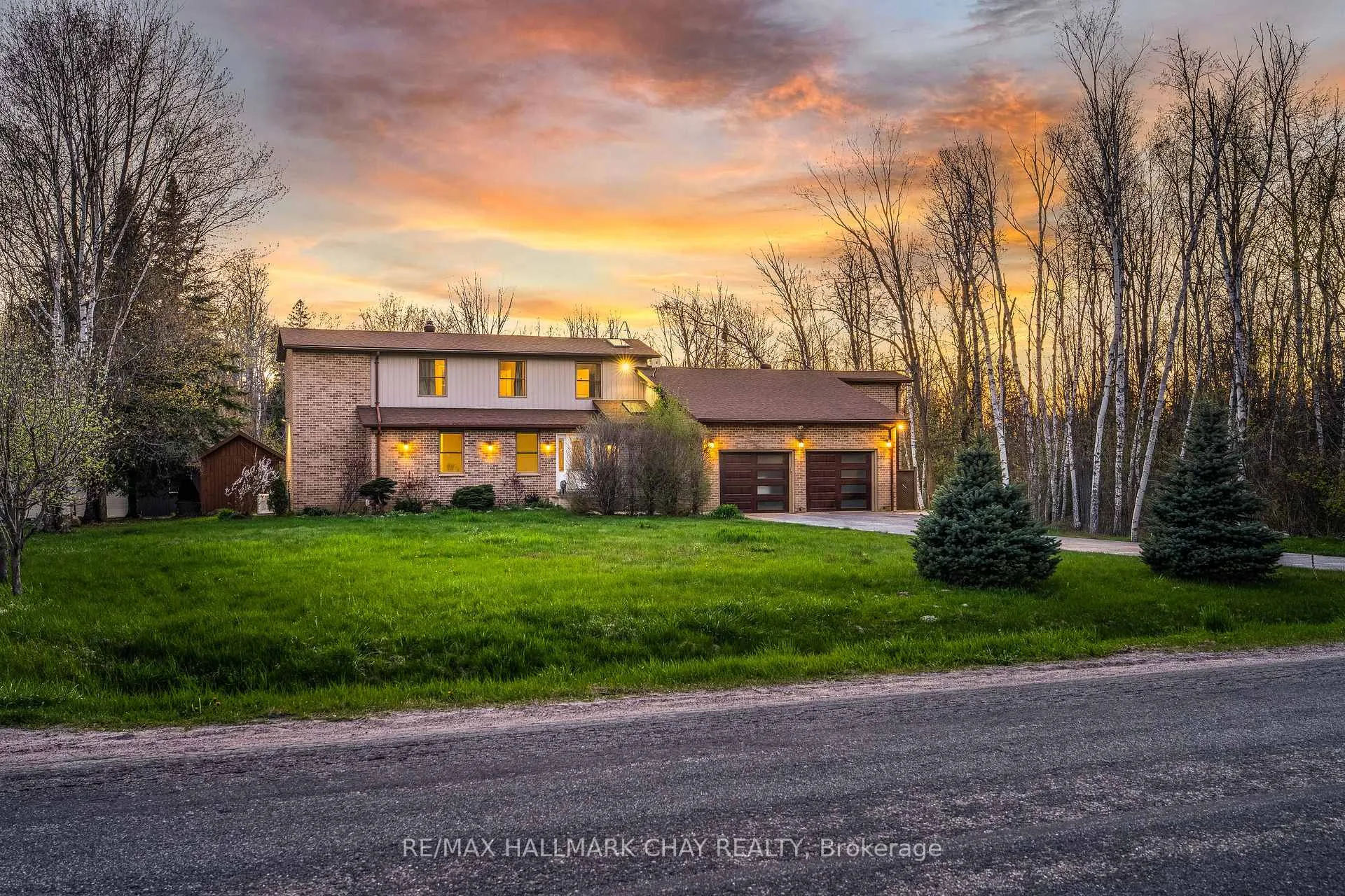Photo 1 of 7950 8th Line, Essa, Rural Essa — HOMEH