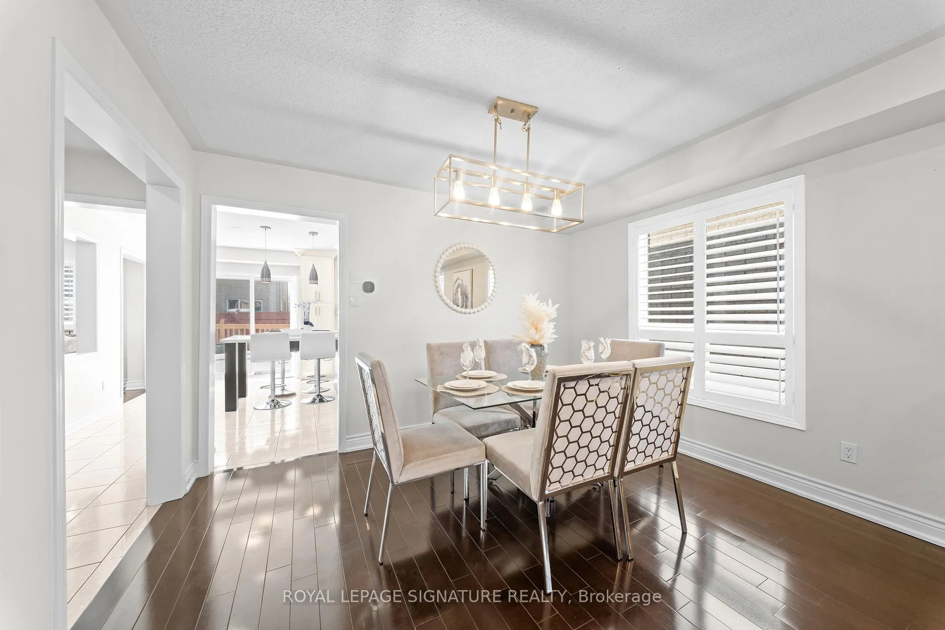Photo 6 of Unit Main/Upper, 16 Newark Way, Brampton, Fletcher's Meadow — HOMEH