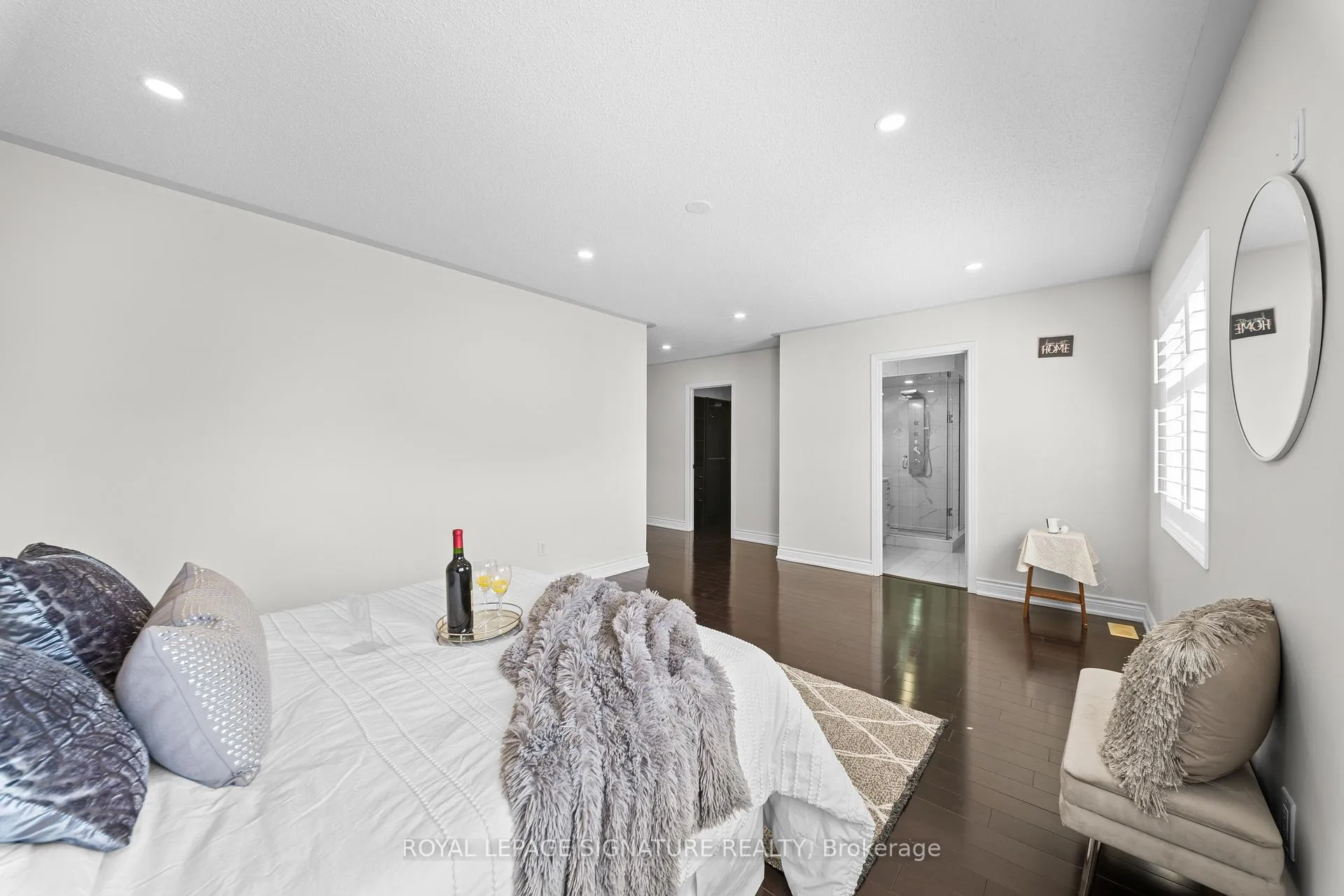 Photo 18 of Unit Main/Upper, 16 Newark Way, Brampton, Fletcher's Meadow — HOMEH