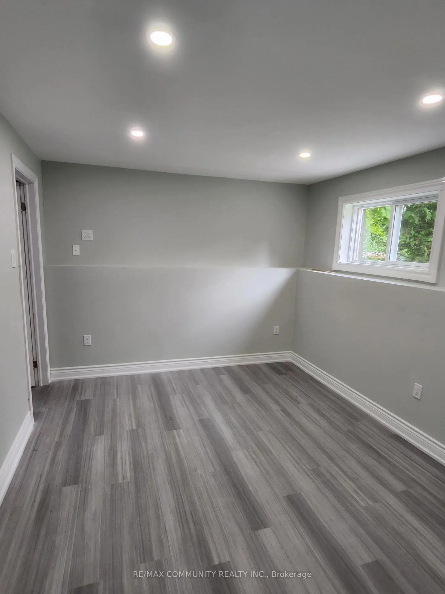Photo 6 of Unit Basement, 802 Cedarvale Drive, Innisfil, Alcona — HOMEH