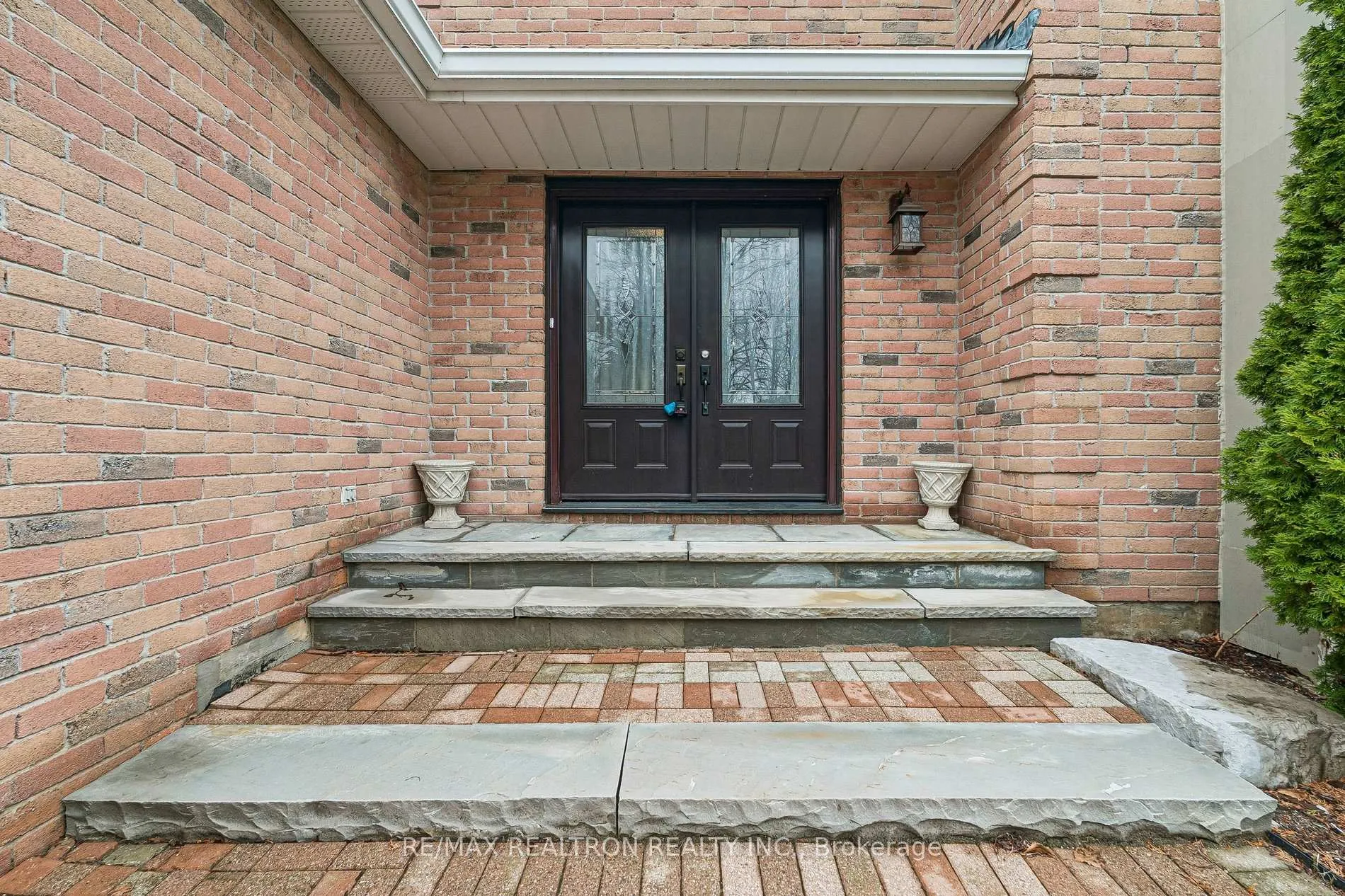 Photo 2 of 108 Cranberry Lane, Aurora, Aurora Highlands — HOMEH