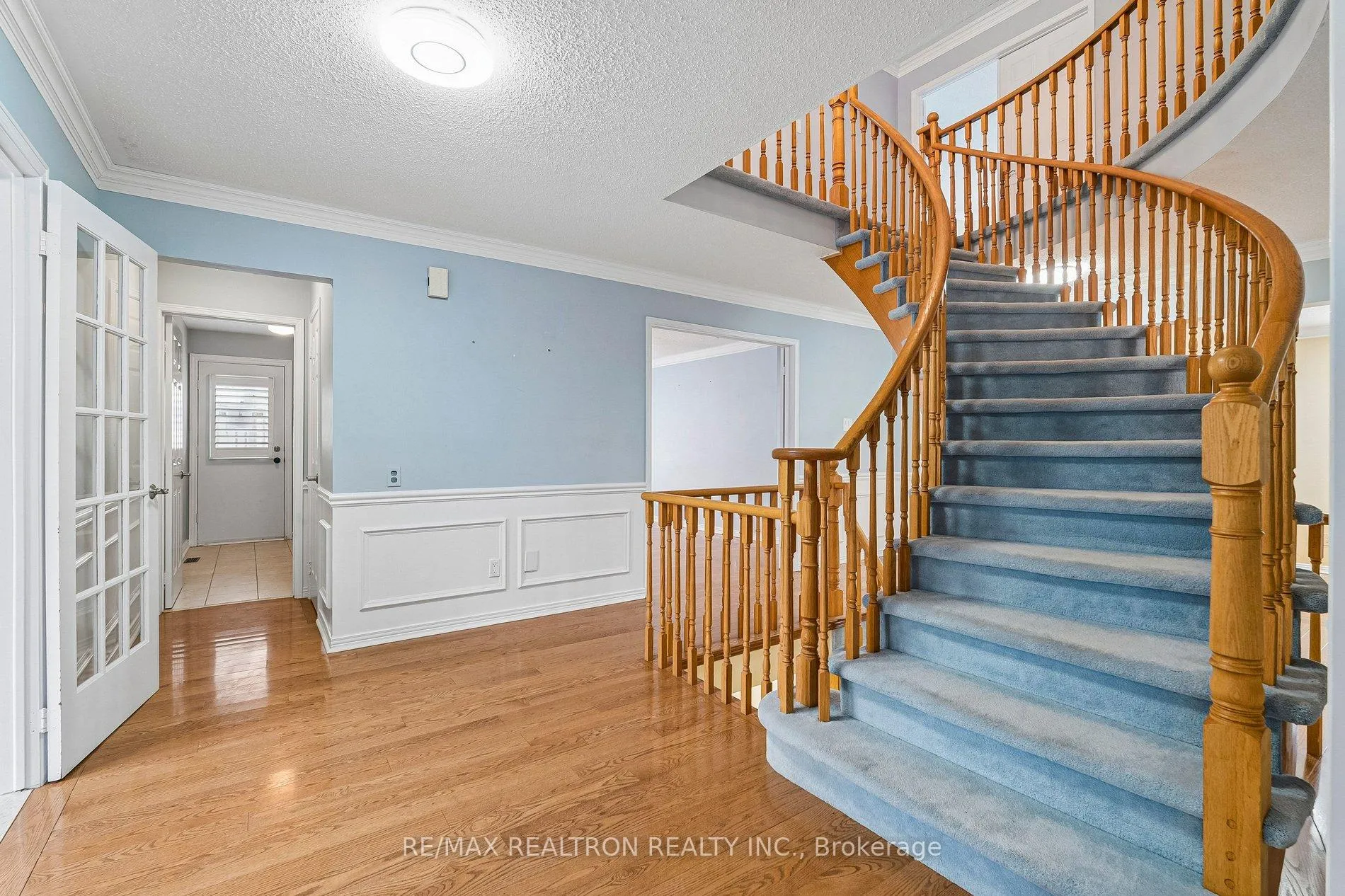 Photo 4 of 108 Cranberry Lane, Aurora, Aurora Highlands — HOMEH