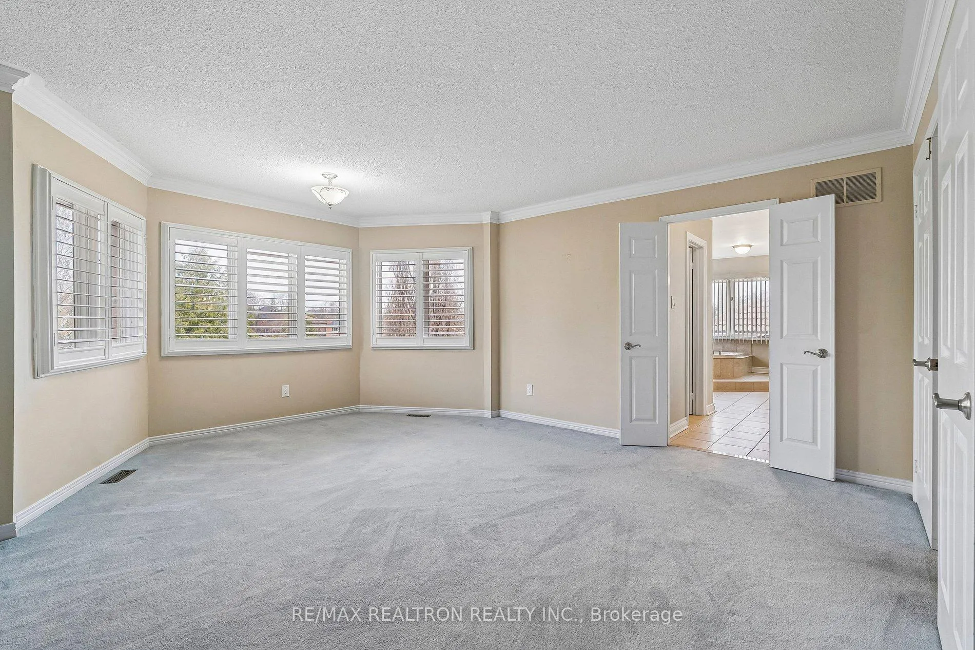 Photo 33 of 108 Cranberry Lane, Aurora, Aurora Highlands — HOMEH