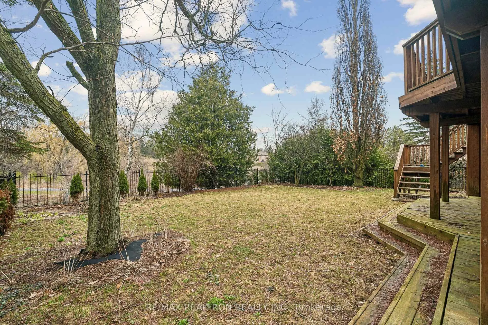 Photo 43 of 108 Cranberry Lane, Aurora, Aurora Highlands — HOMEH