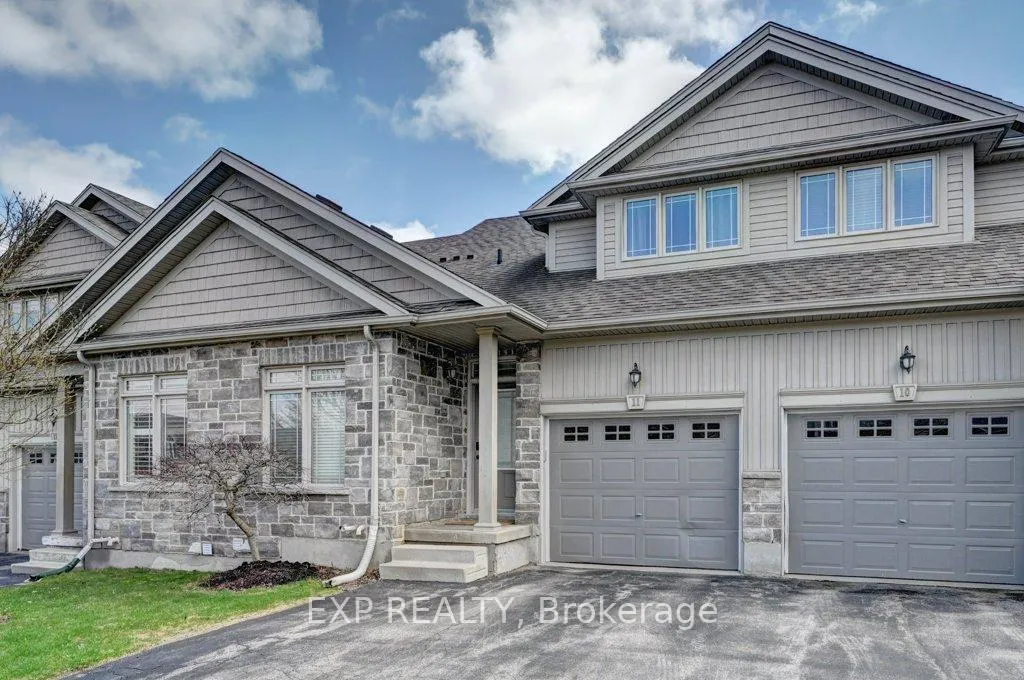 Photo 1 of 795 Laurelwood Drive, Waterloo, Columbia Forest — HOMEH