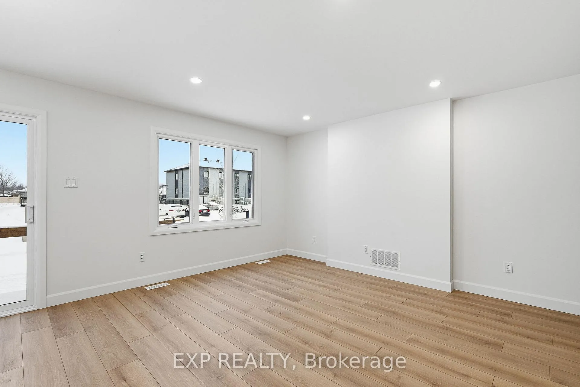Photo 7 of 113 Lorie Street, The Nation, Limoges — HOMEH
