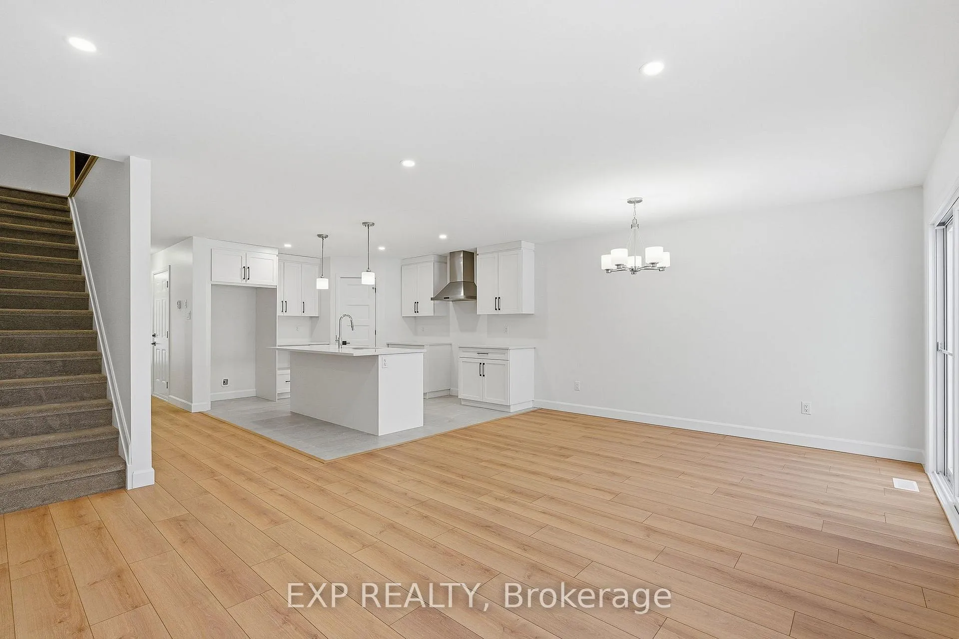 Photo 8 of 113 Lorie Street, The Nation, Limoges — HOMEH