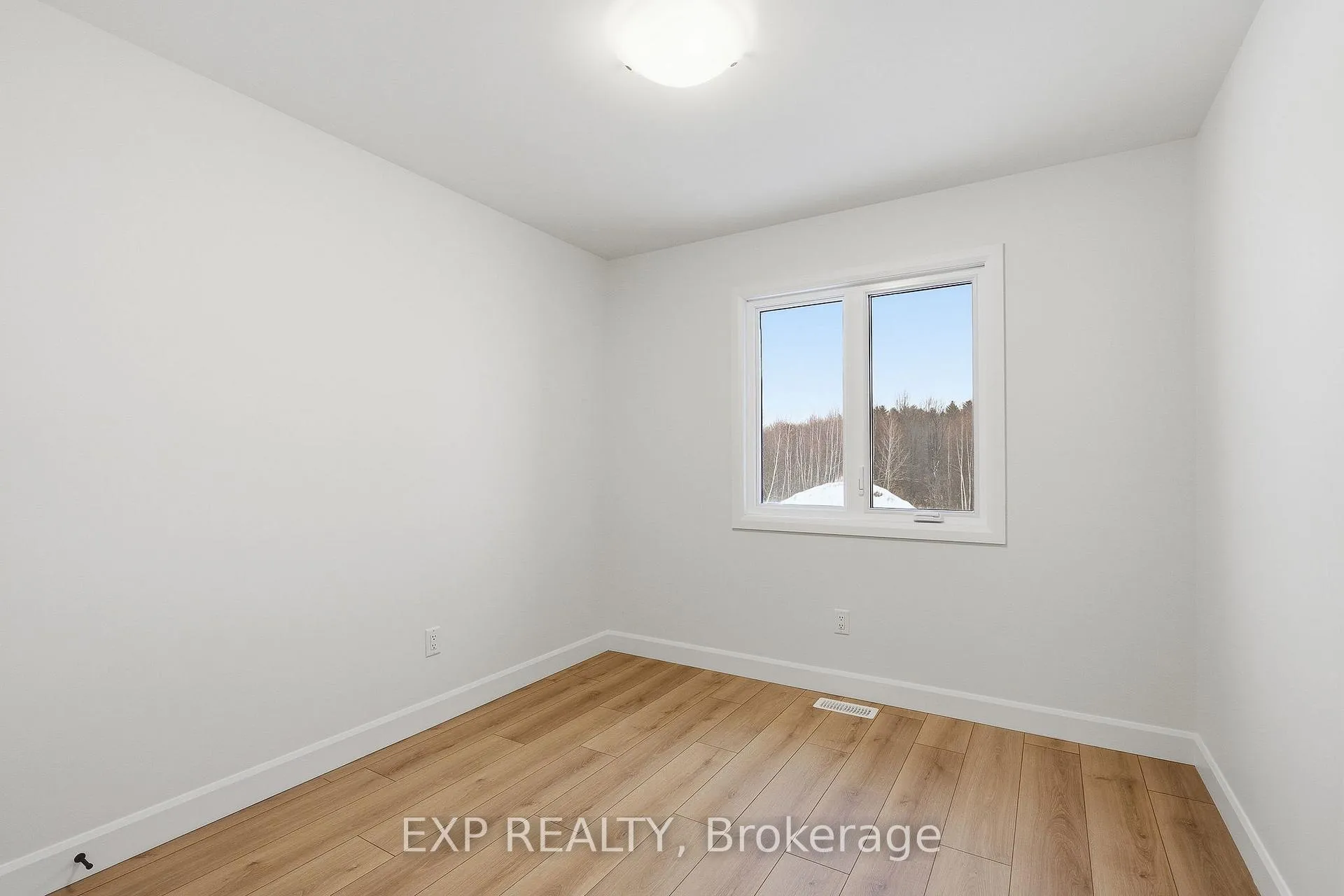 Photo 9 of 113 Lorie Street, The Nation, Limoges — HOMEH