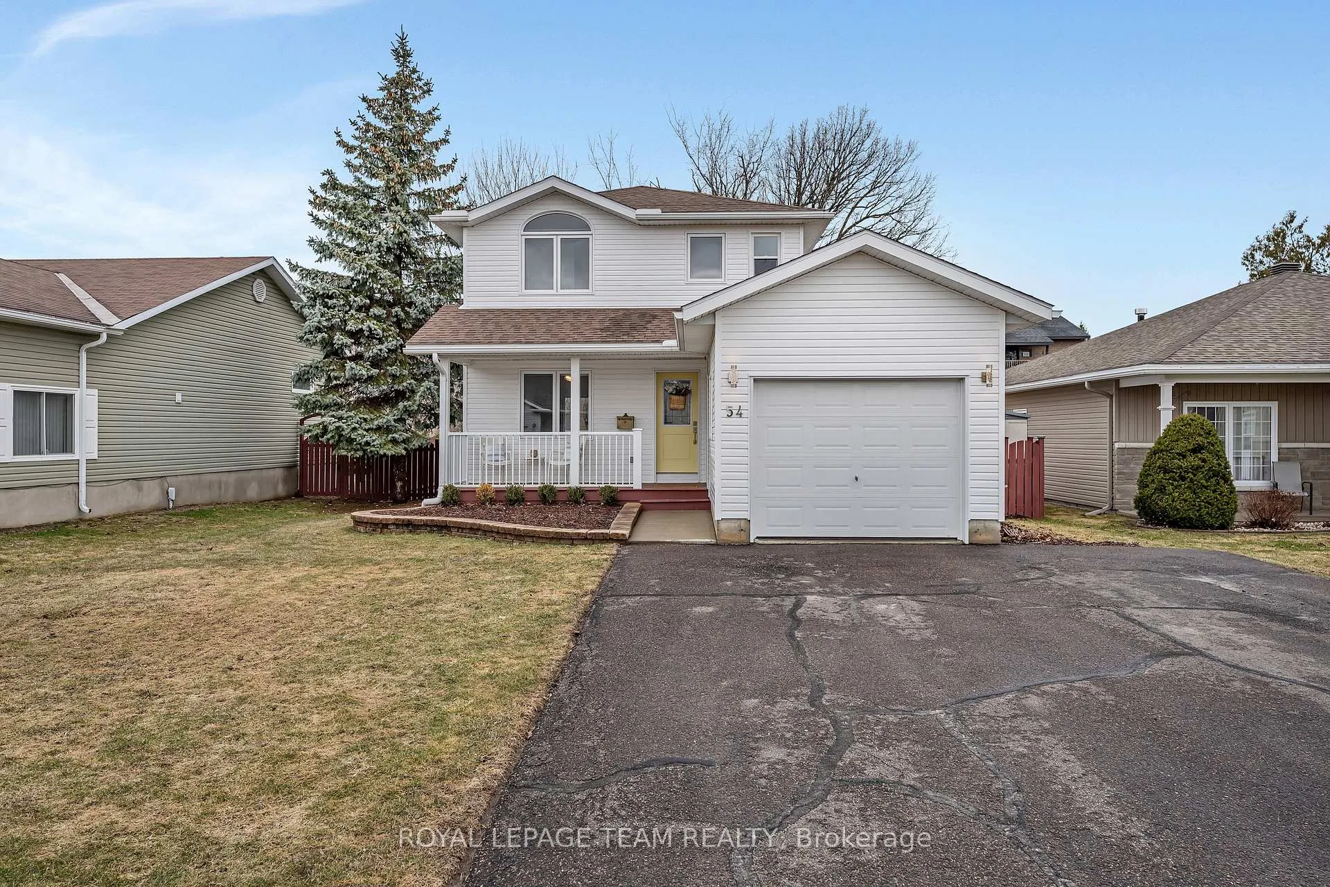 Photo 1 of 54 Haramis Drive, Renfrew — HOMEH