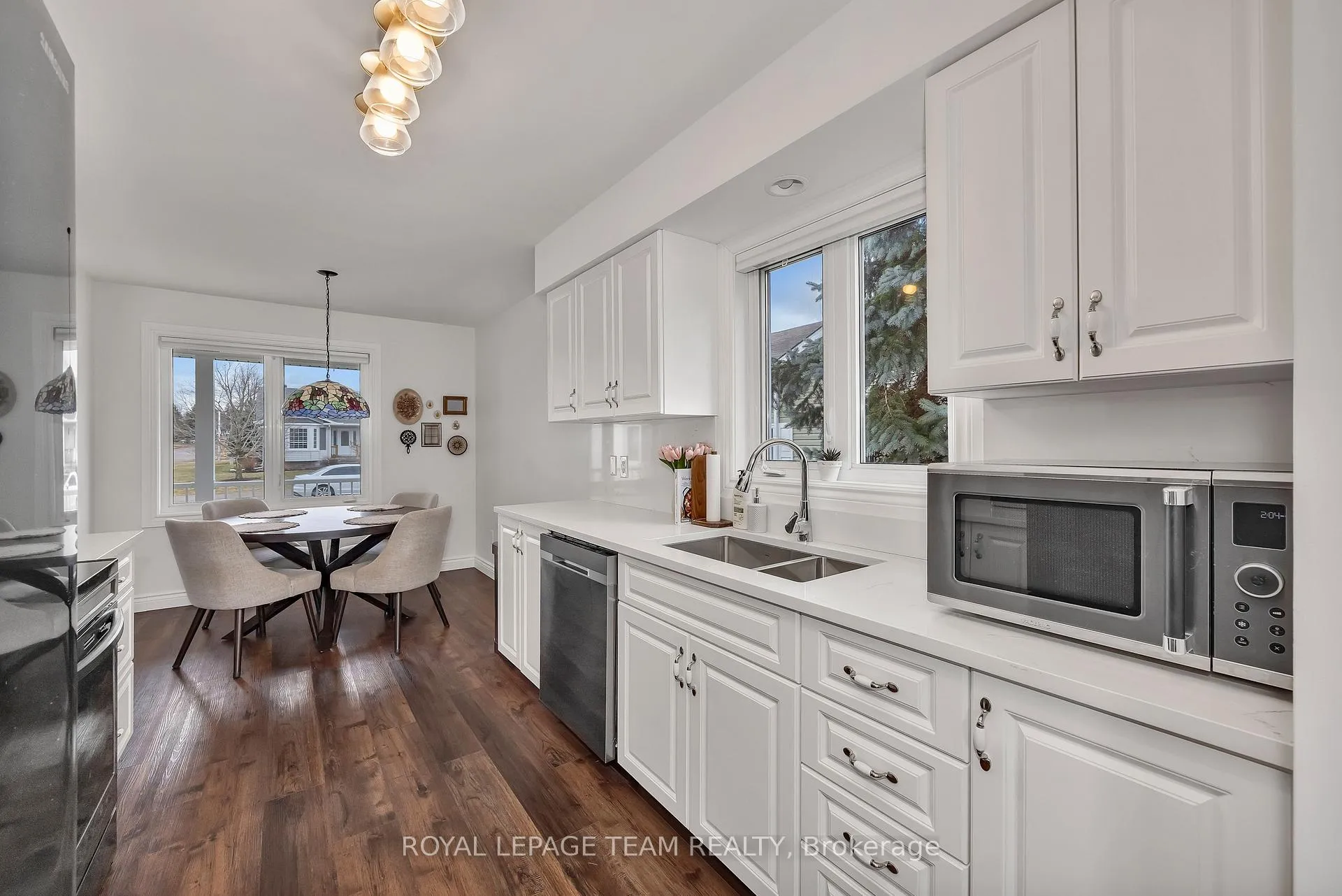 Photo 8 of 54 Haramis Drive, Renfrew — HOMEH