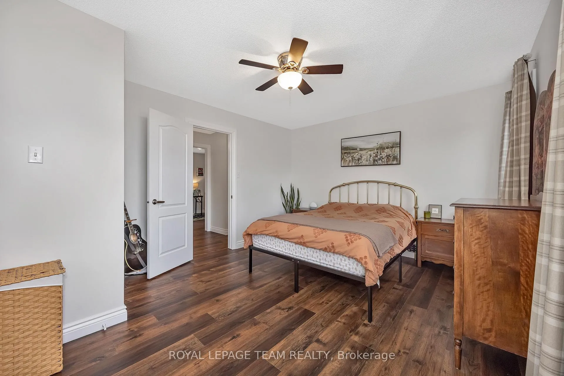 Photo 12 of 54 Haramis Drive, Renfrew — HOMEH