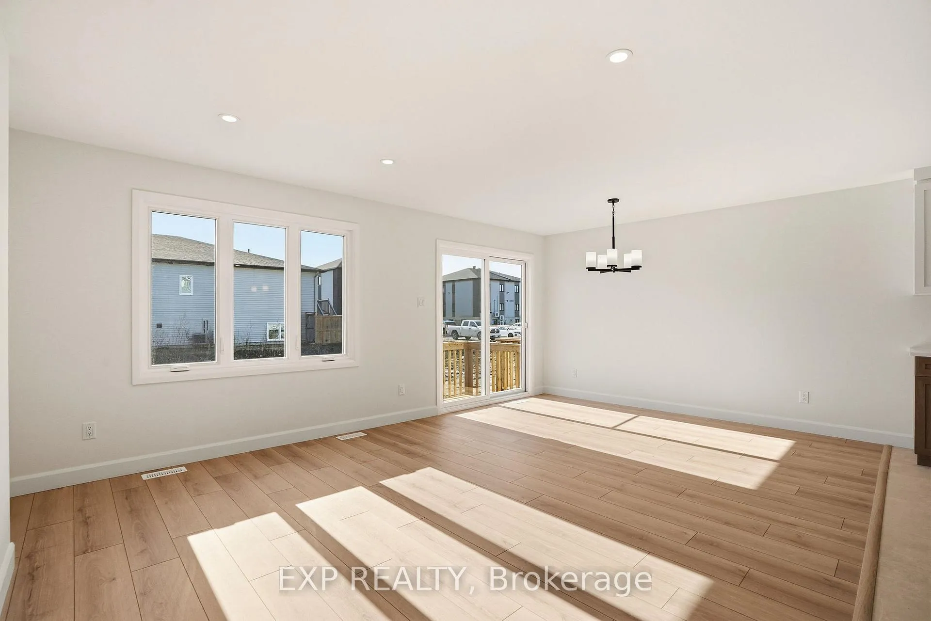 Photo 12 of 119 Lorie Street, The Nation, Limoges — HOMEH