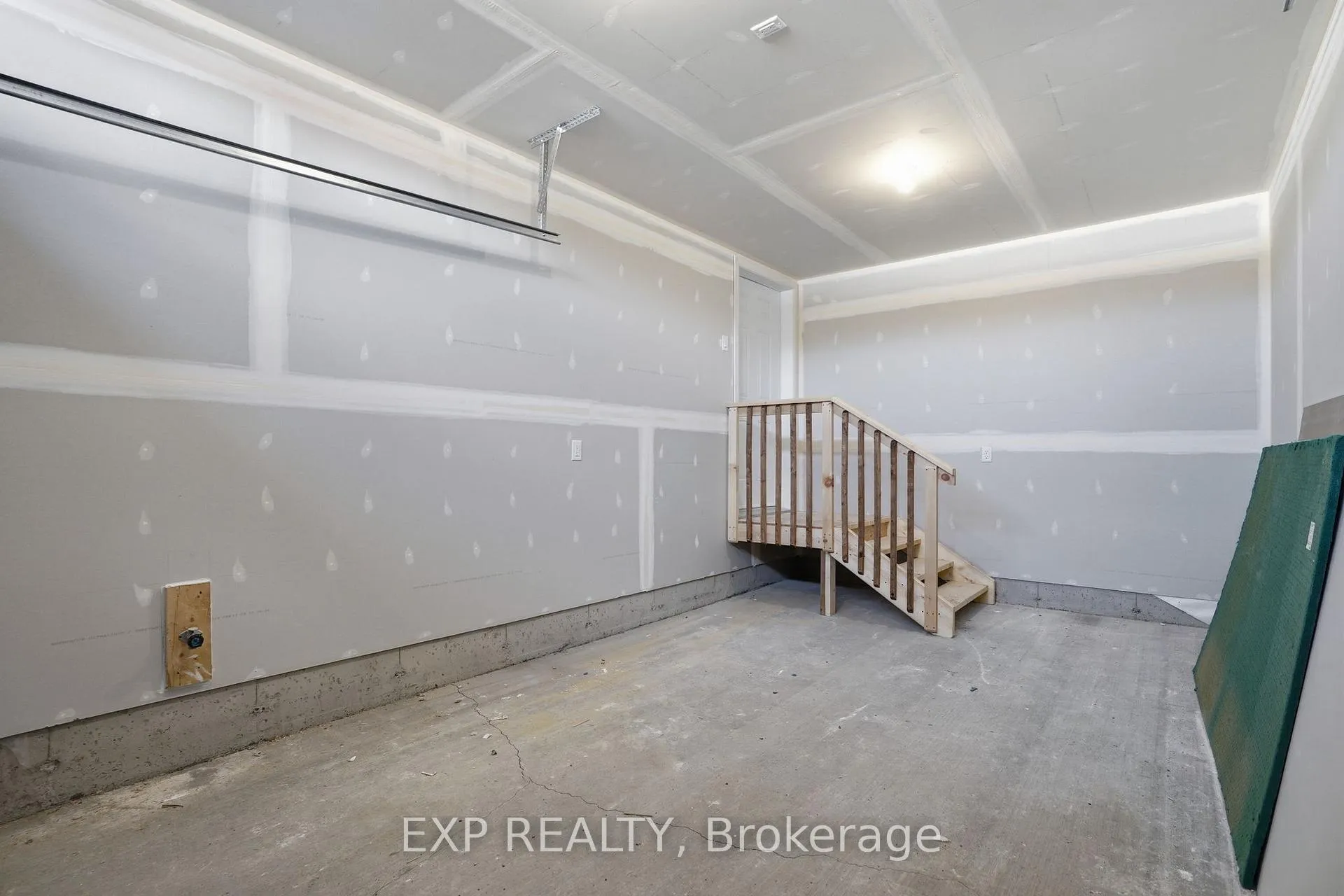 Photo 30 of 119 Lorie Street, The Nation, Limoges — HOMEH