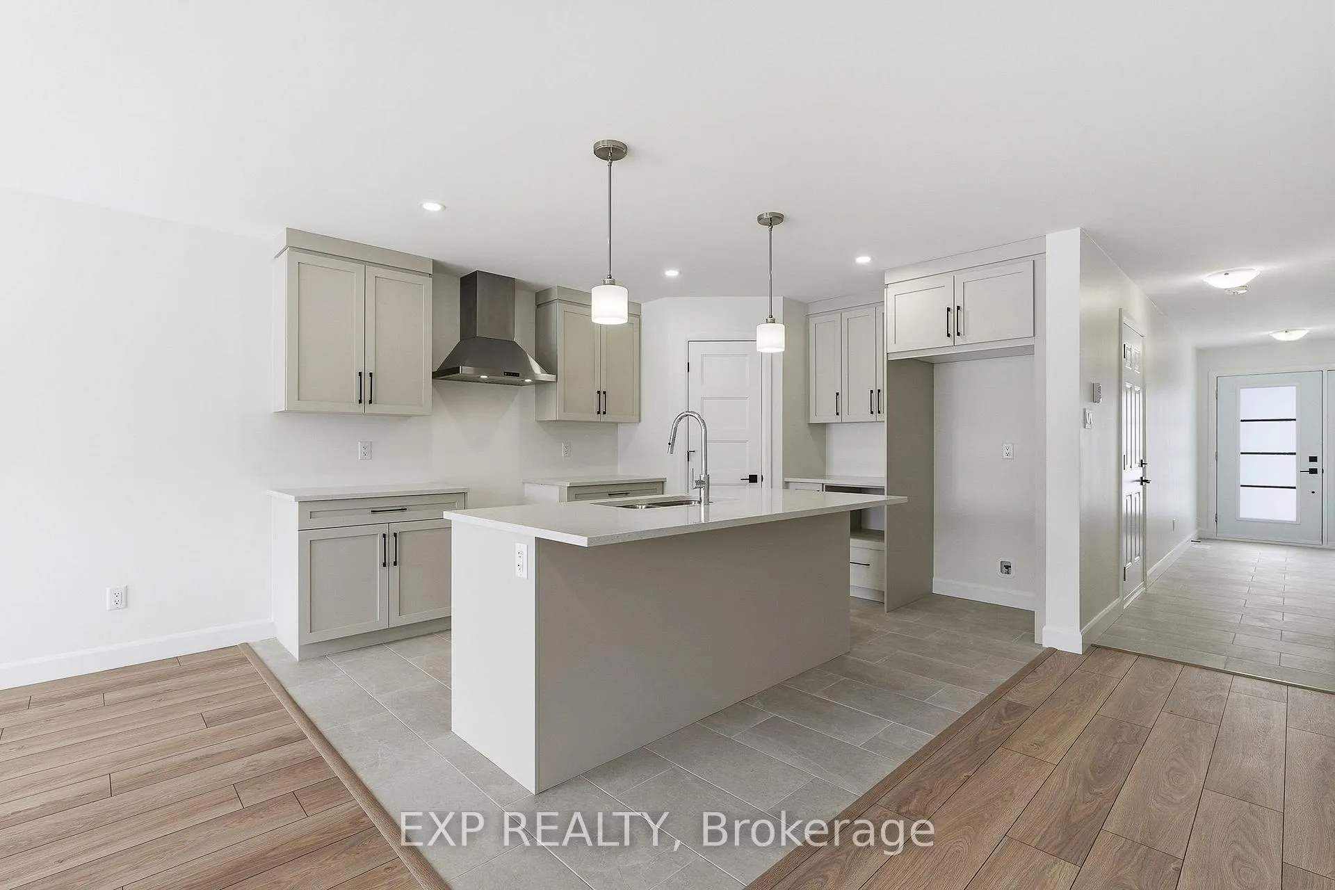 Photo 5 of 121 Lorie Street, The Nation, Limoges — HOMEH