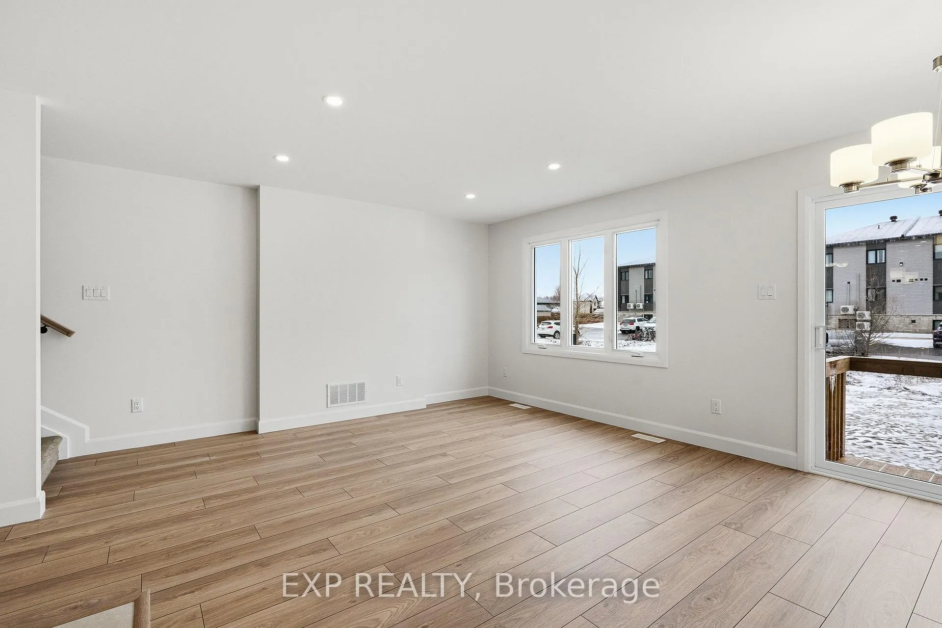 Photo 7 of 121 Lorie Street, The Nation, Limoges — HOMEH