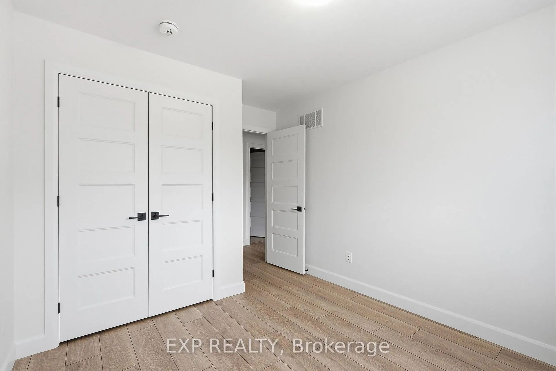 Photo 12 of 121 Lorie Street, The Nation, Limoges — HOMEH