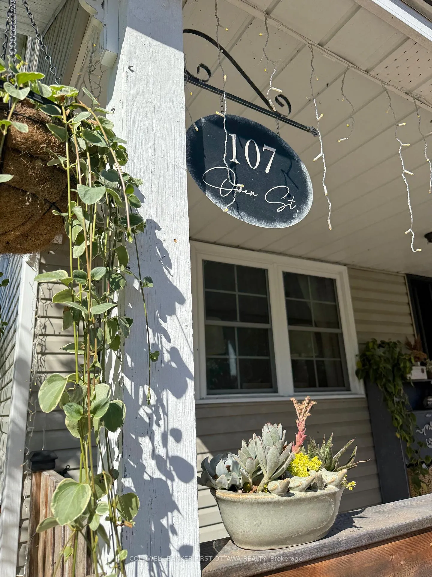 Photo 3 of 107 Owen Street, Lanark Highlands, Lanark Highlands (Lanark Village) — HOMEH
