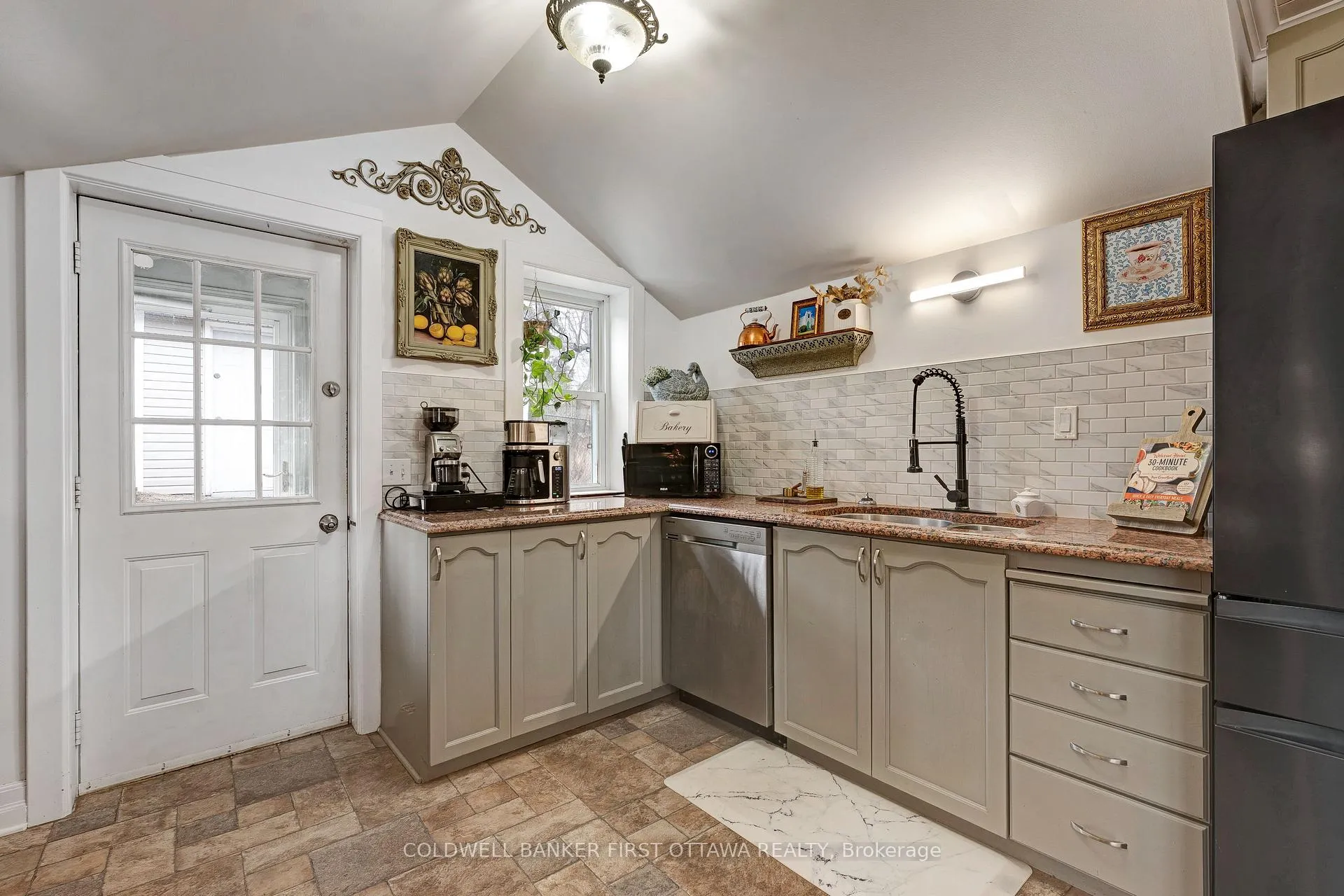 Photo 15 of 107 Owen Street, Lanark Highlands, Lanark Highlands (Lanark Village) — HOMEH