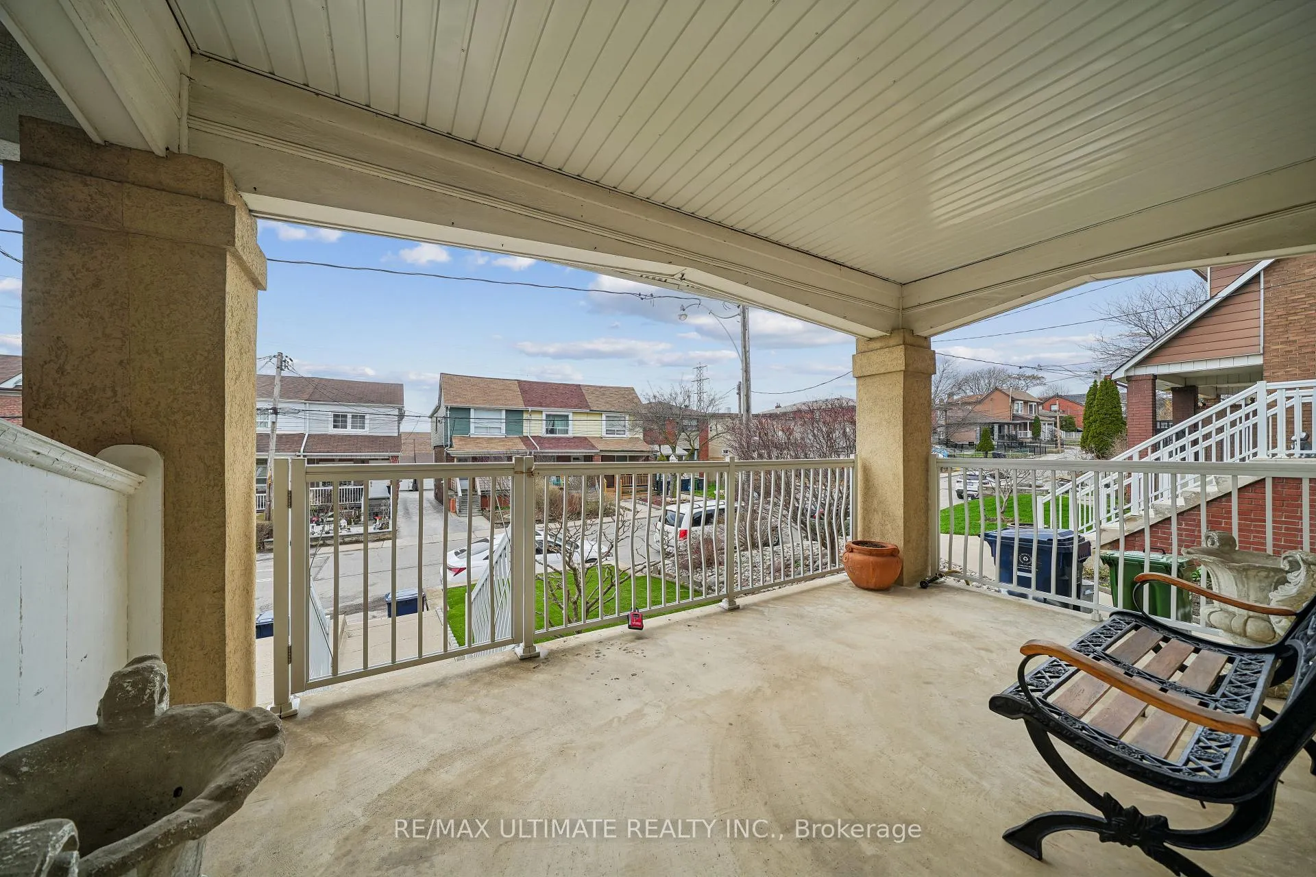 Photo 4 of 53 Gilbert Avenue, Toronto, Corso Italia-Davenport — HOMEH