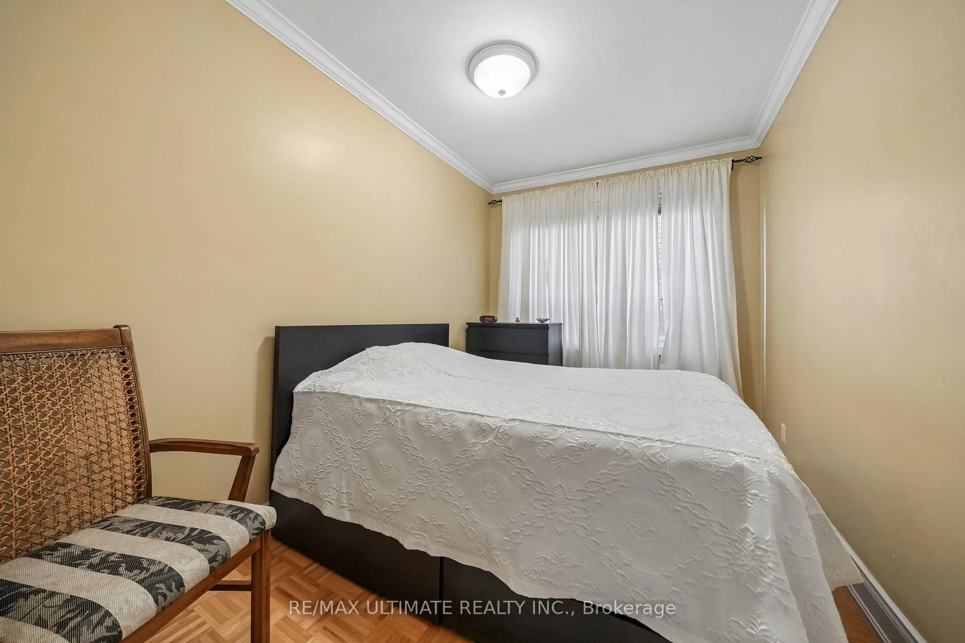Photo 7 of 53 Gilbert Avenue, Toronto, Corso Italia-Davenport — HOMEH