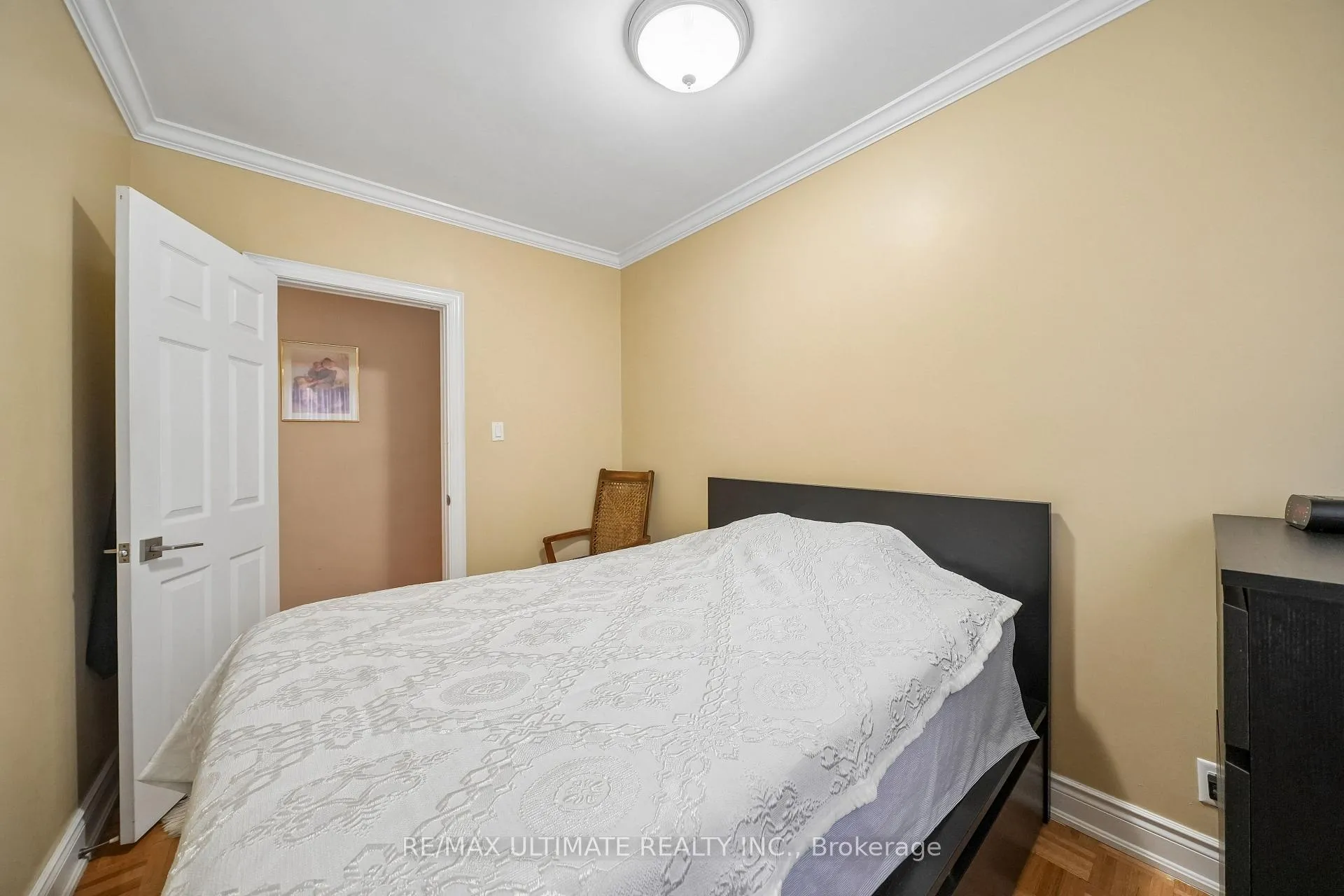 Photo 8 of 53 Gilbert Avenue, Toronto, Corso Italia-Davenport — HOMEH