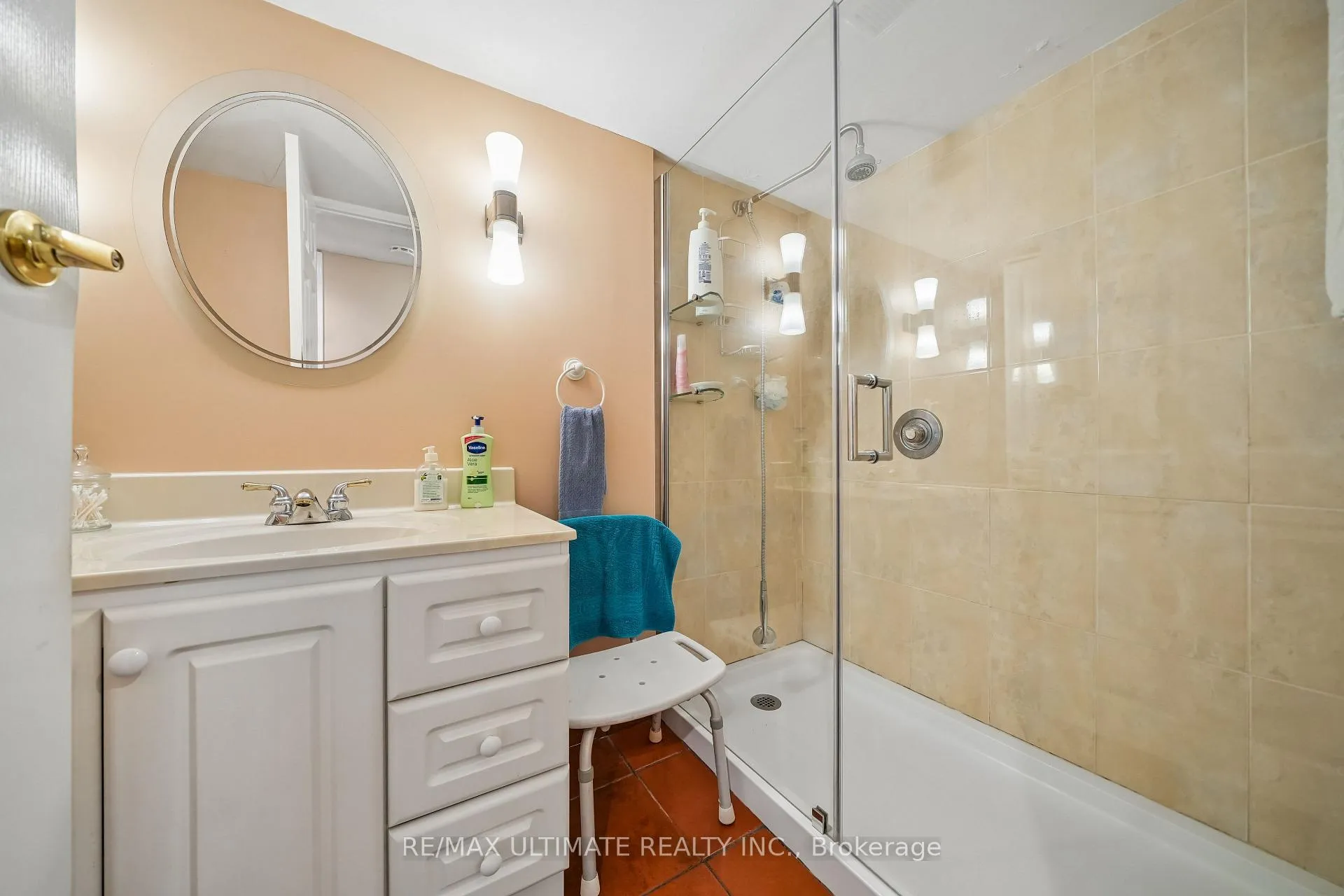 Photo 18 of 53 Gilbert Avenue, Toronto, Corso Italia-Davenport — HOMEH