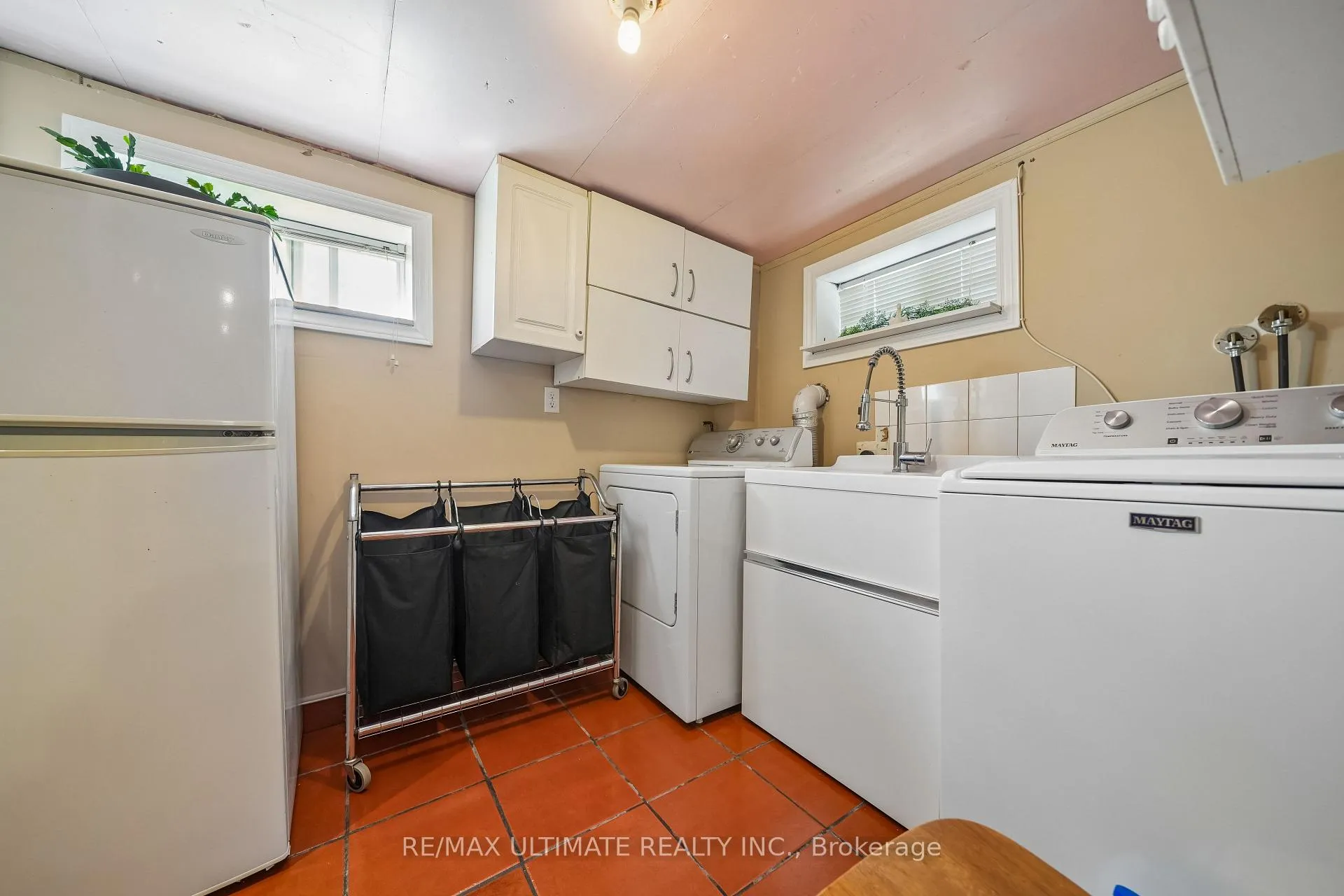 Photo 20 of 53 Gilbert Avenue, Toronto, Corso Italia-Davenport — HOMEH