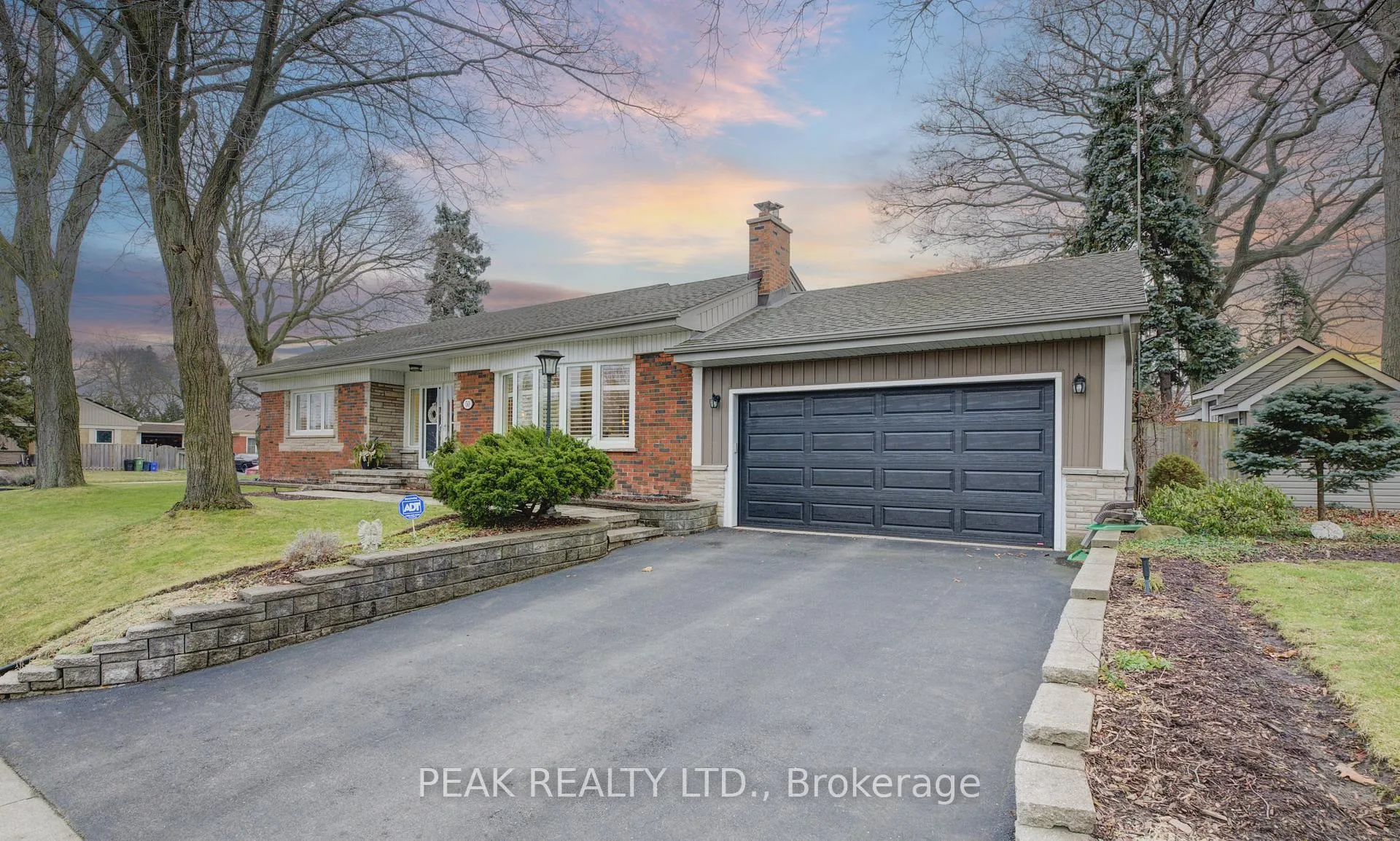 Photo 2 of 50 Edgewood Avenue, Hamilton, Sherwood — HOMEH