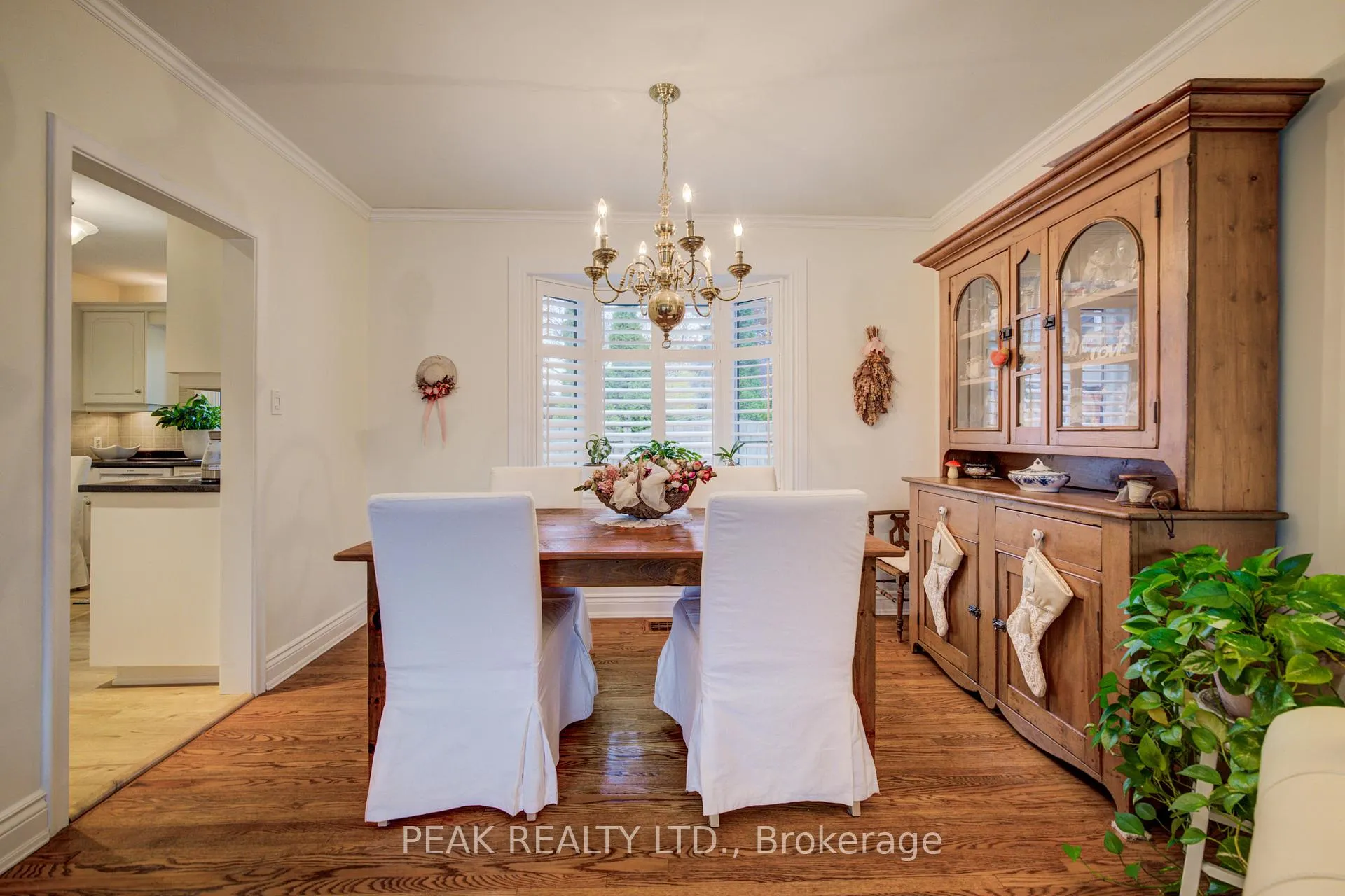 Photo 11 of 50 Edgewood Avenue, Hamilton, Sherwood — HOMEH