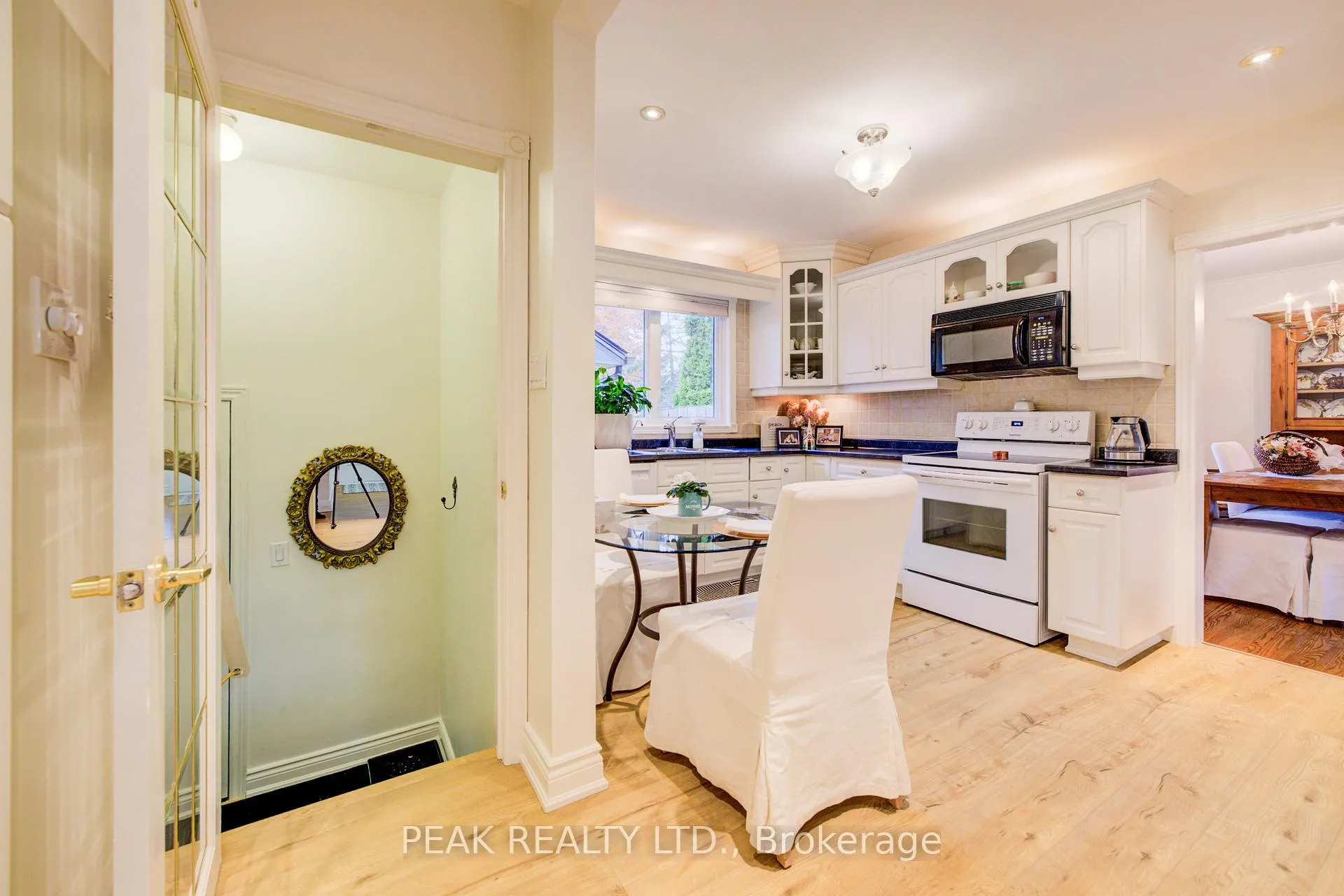 Photo 17 of 50 Edgewood Avenue, Hamilton, Sherwood — HOMEH