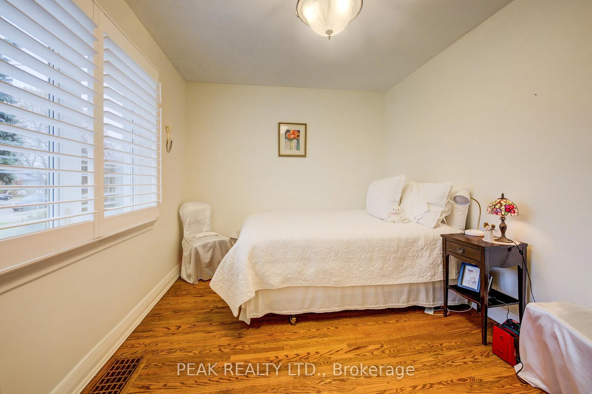 Photo 24 of 50 Edgewood Avenue, Hamilton, Sherwood — HOMEH