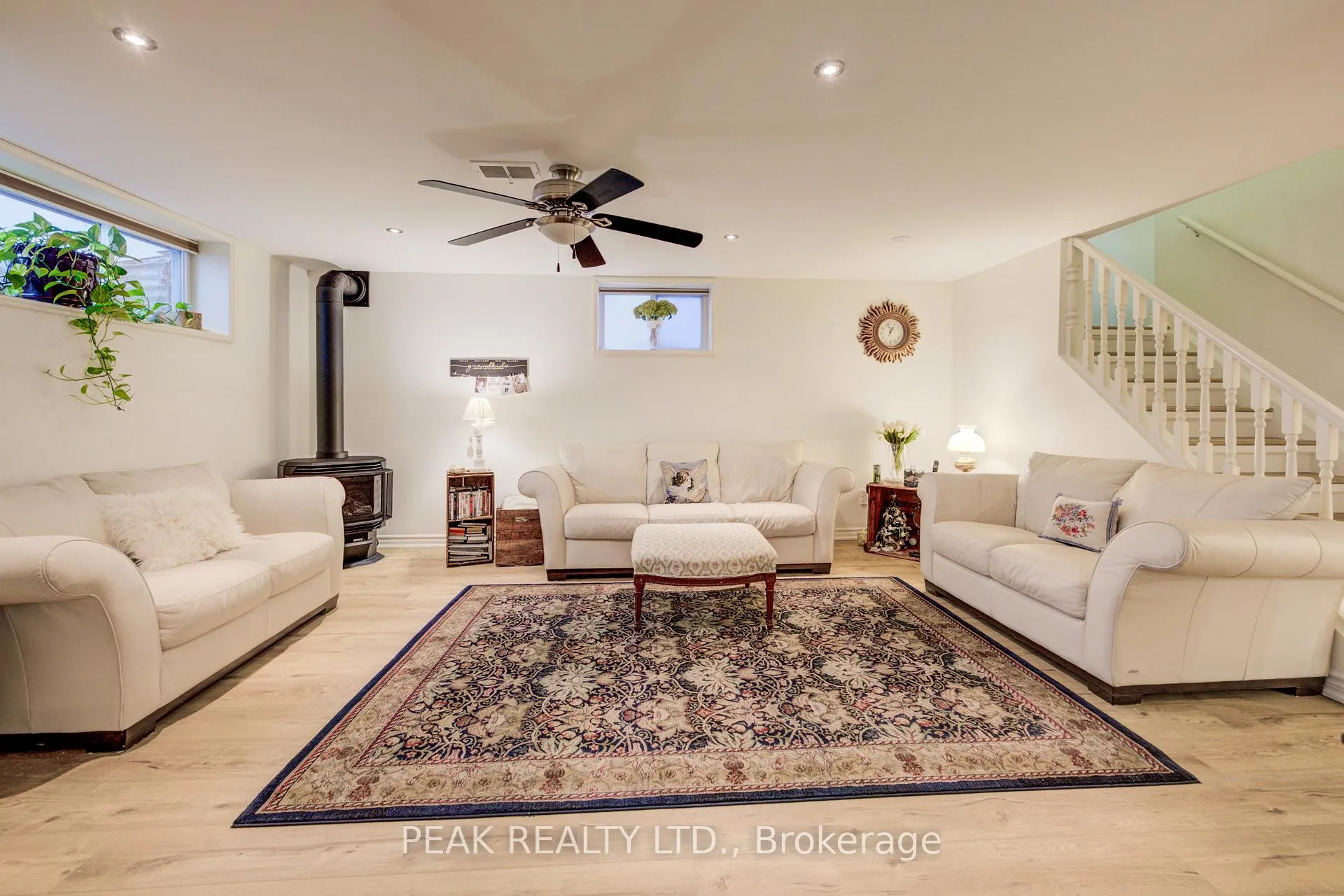 Photo 28 of 50 Edgewood Avenue, Hamilton, Sherwood — HOMEH