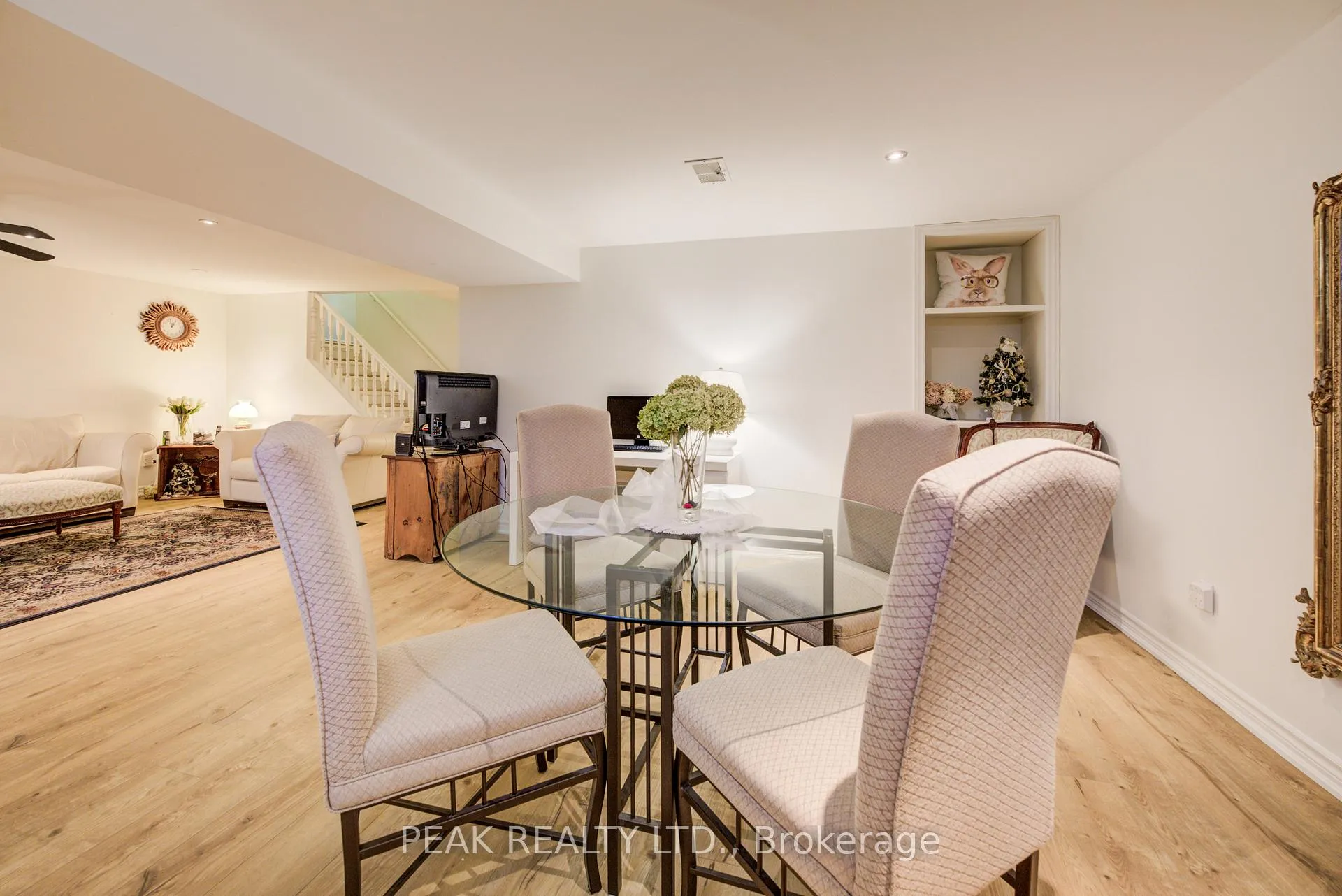 Photo 32 of 50 Edgewood Avenue, Hamilton, Sherwood — HOMEH
