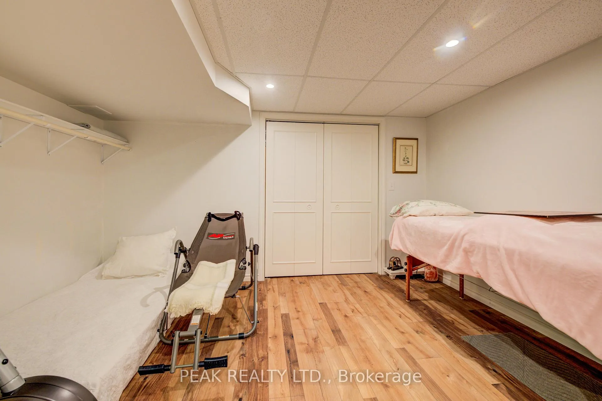 Photo 38 of 50 Edgewood Avenue, Hamilton, Sherwood — HOMEH