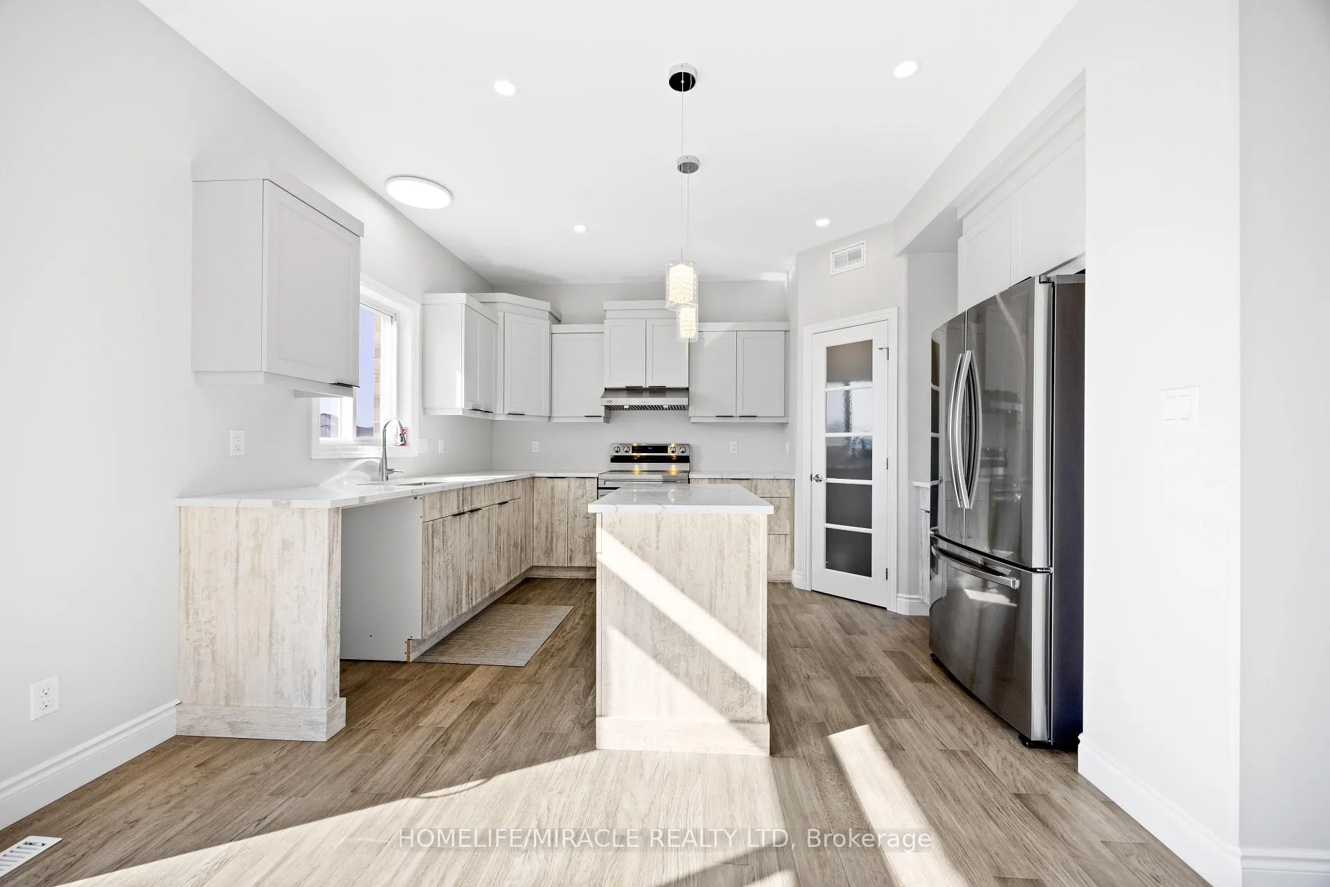 Photo 19 of 15 Mavety Court, Belleville, Thurlow Ward — HOMEH